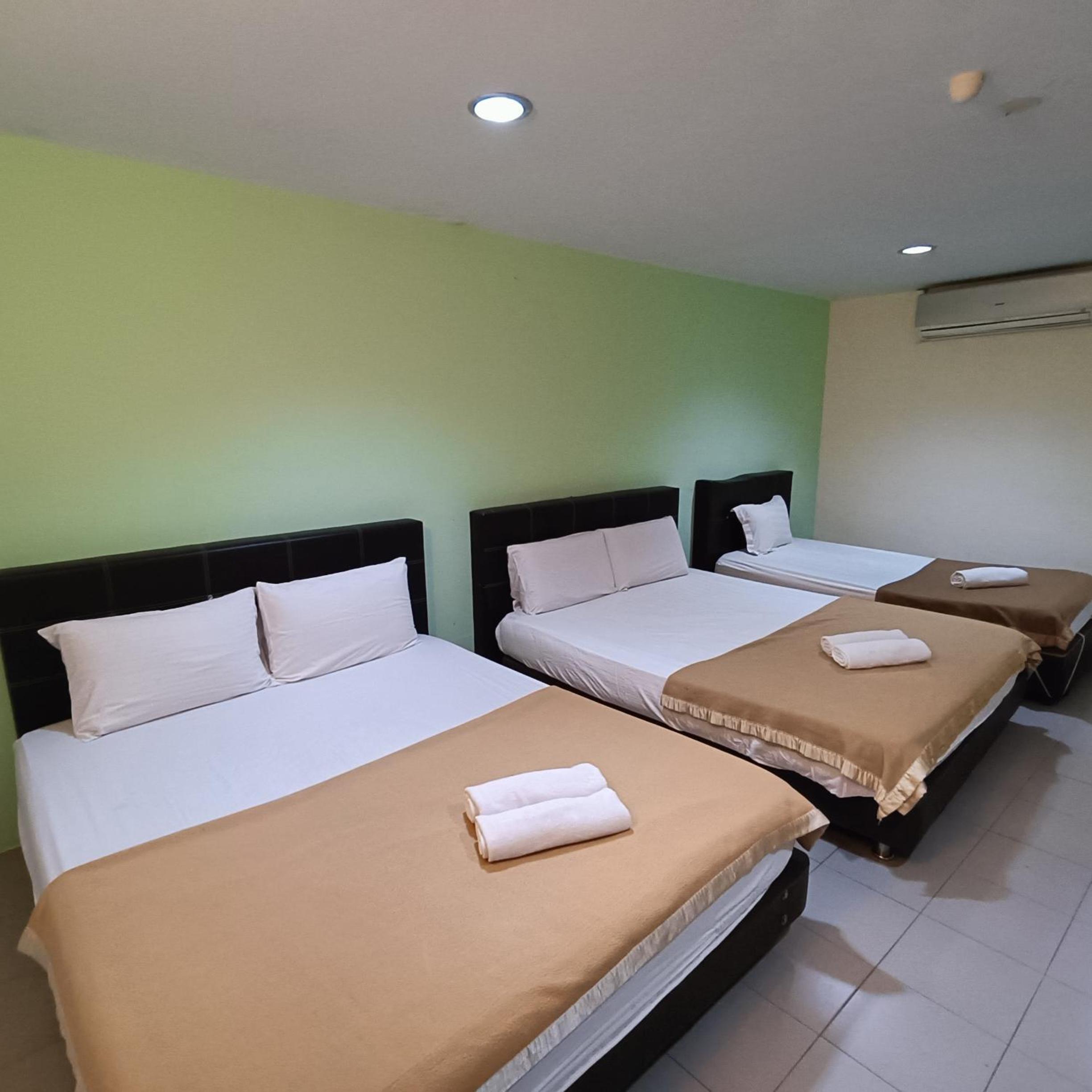 Deluxe Family Room - Photo 4