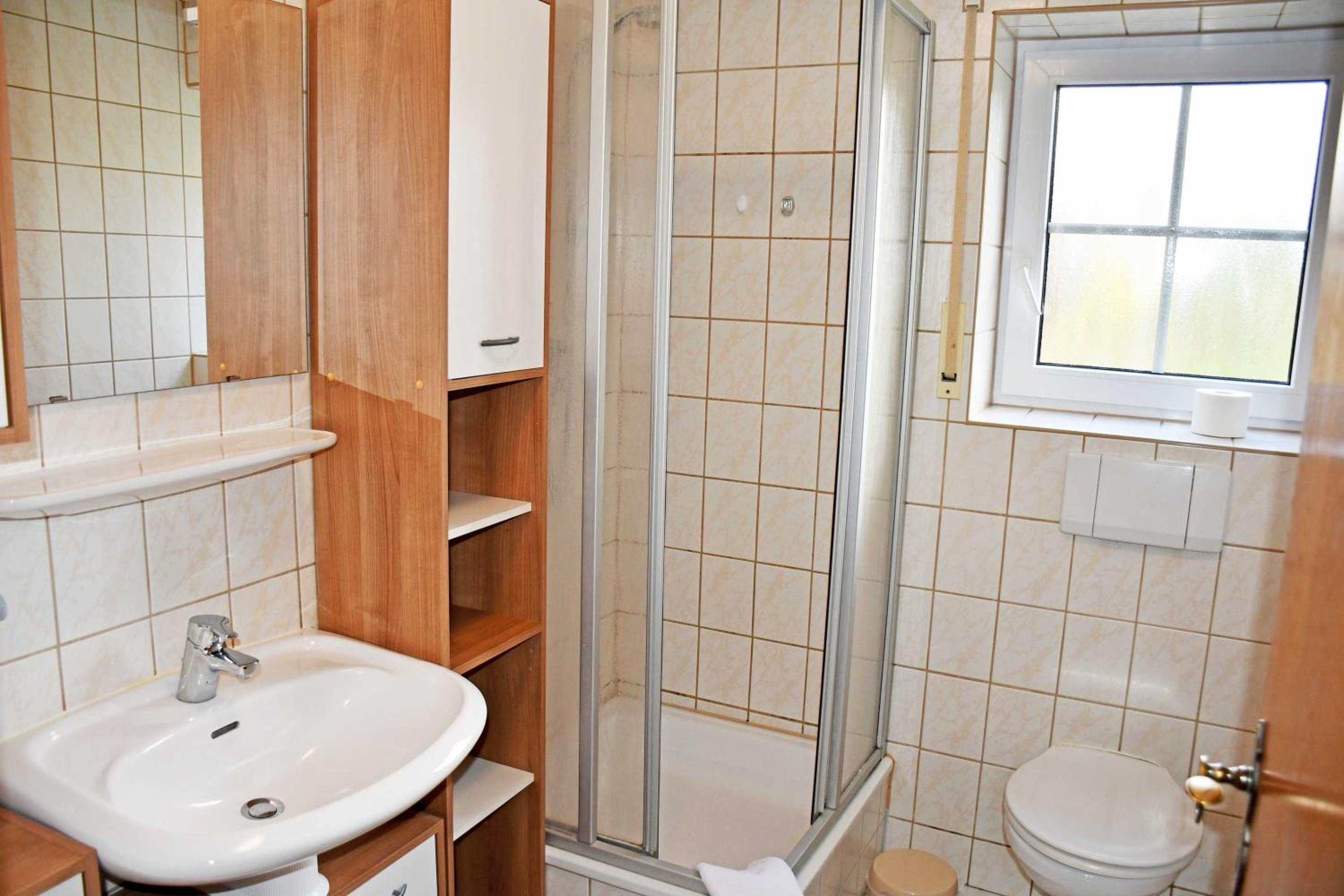 One-Bedroom Apartment with Terrace photo 3