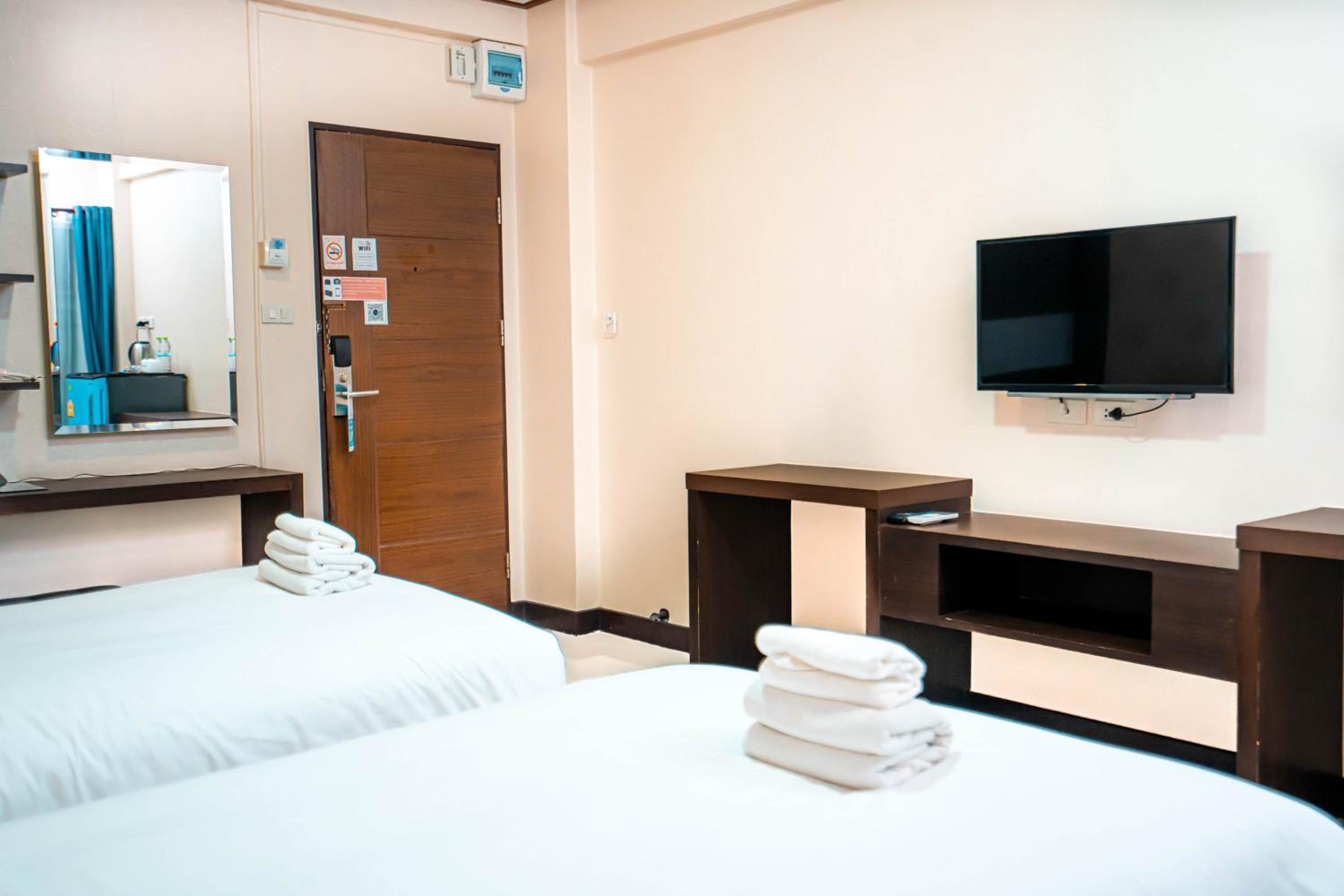 Superior Twin Room photo 2