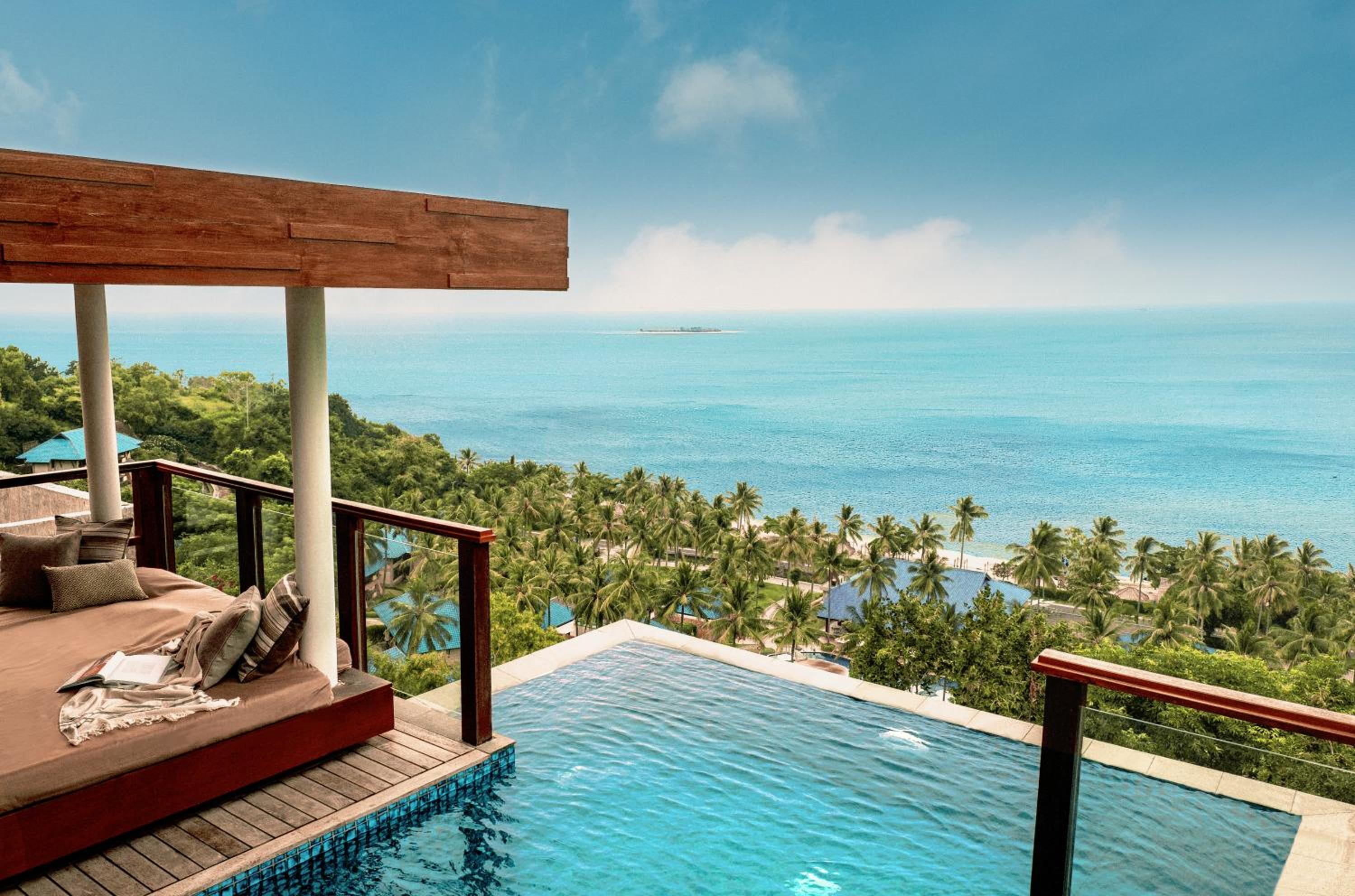 Ocean View Villa with Private Infinity Pool  photo 2