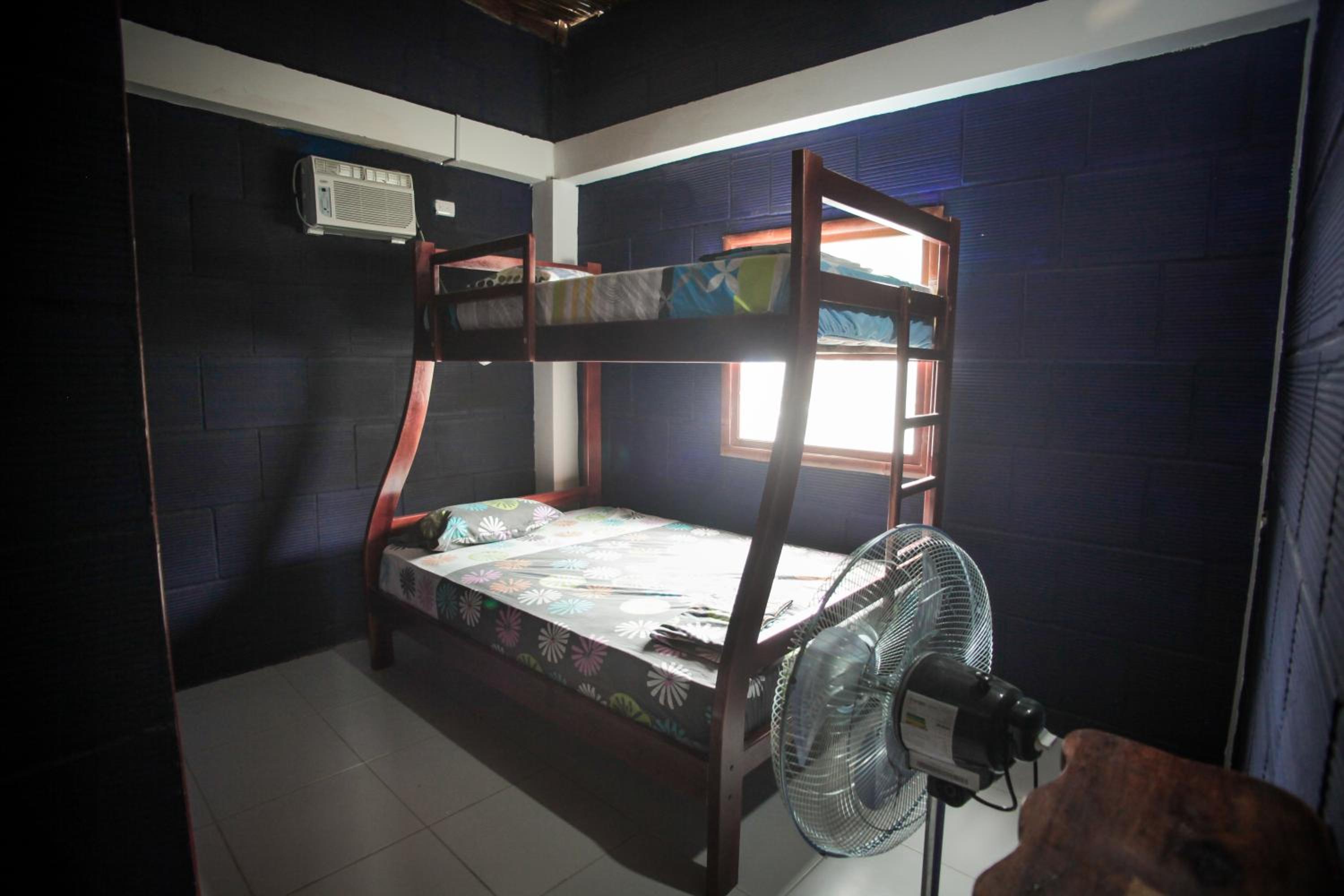 Triple Room with Bathroom photo 1