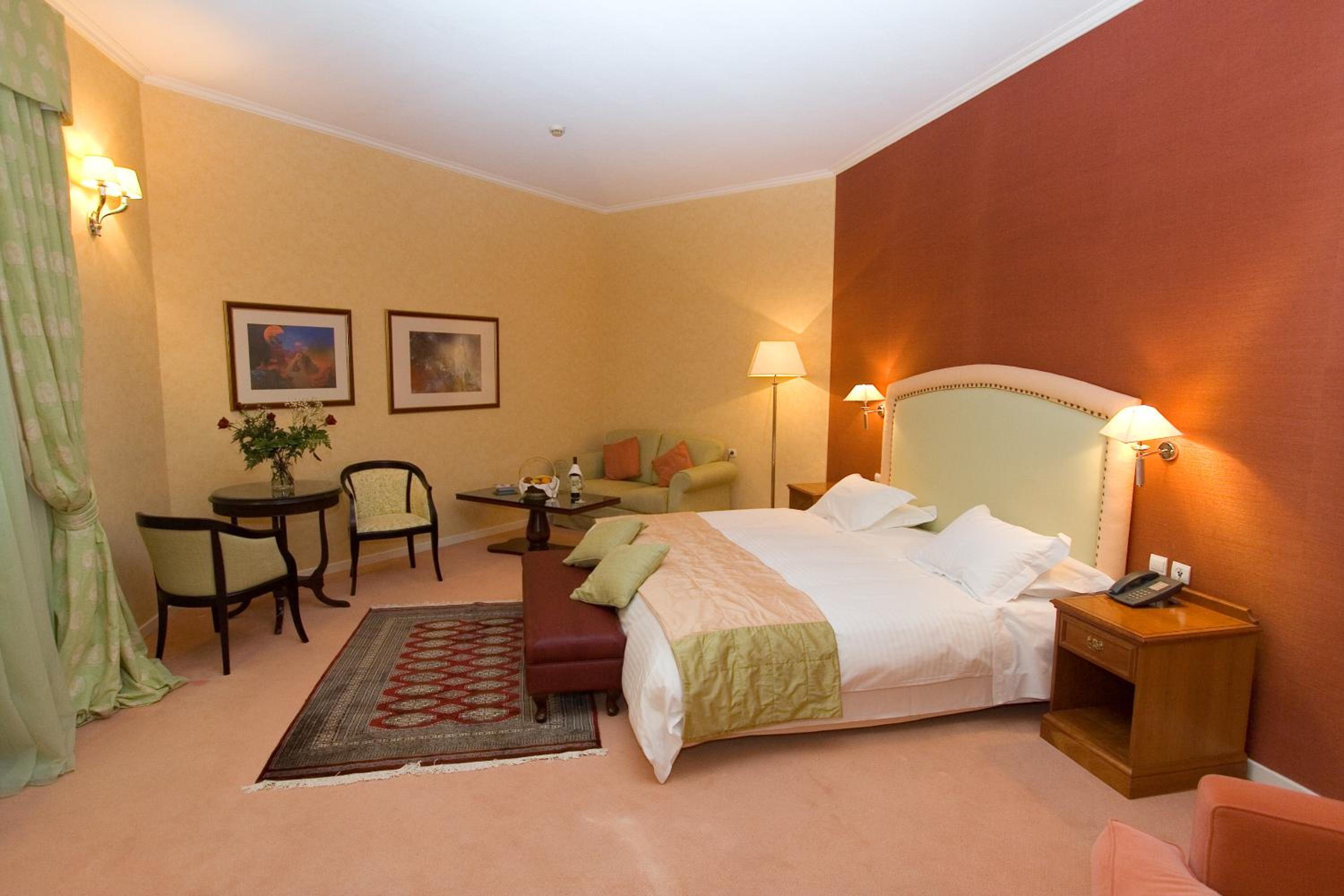 Junior Suite - Photo 1