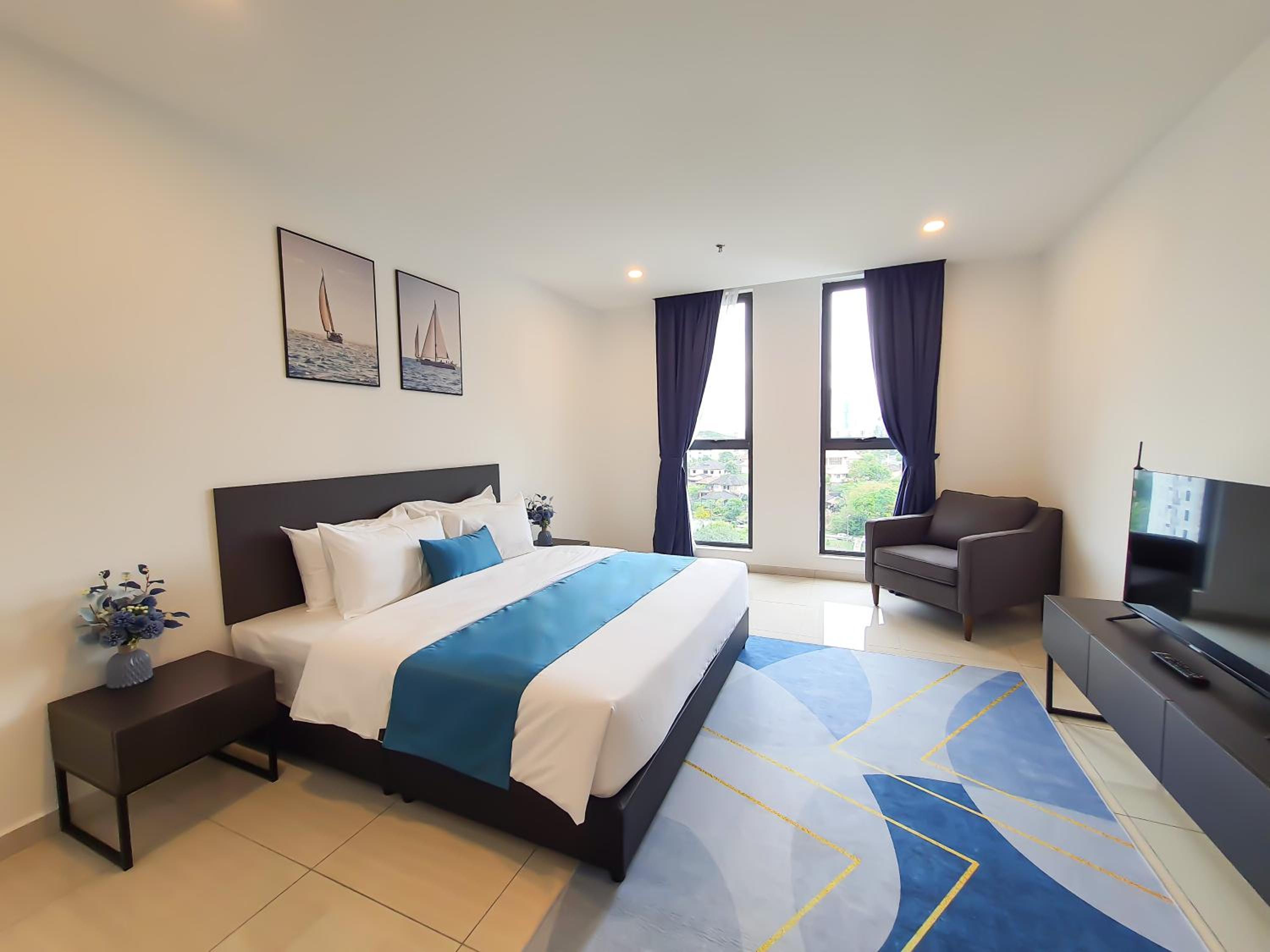 Studio Suite with One King Bed (Non Smoking) photo 3