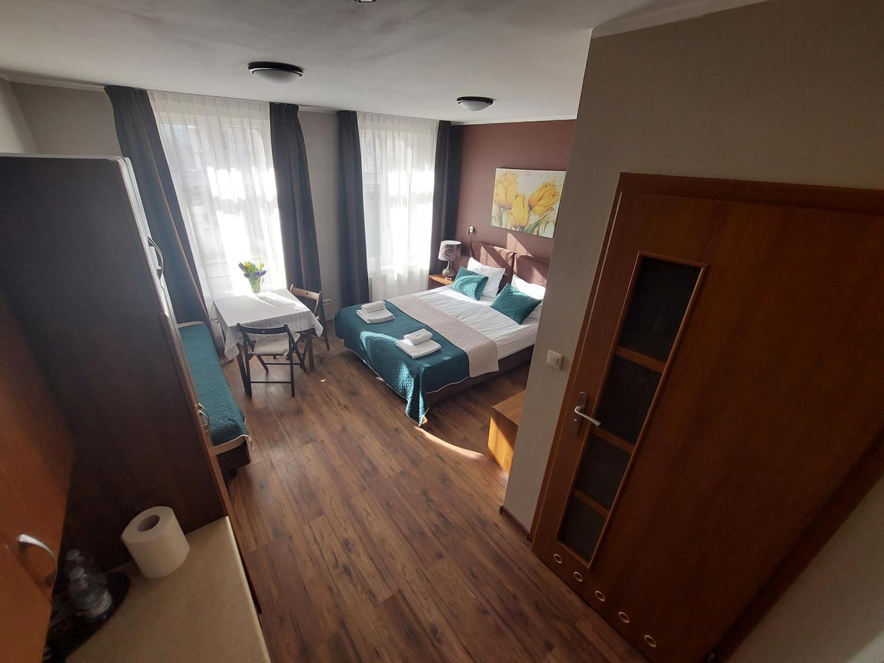 Comfort Triple Room - Photo 11