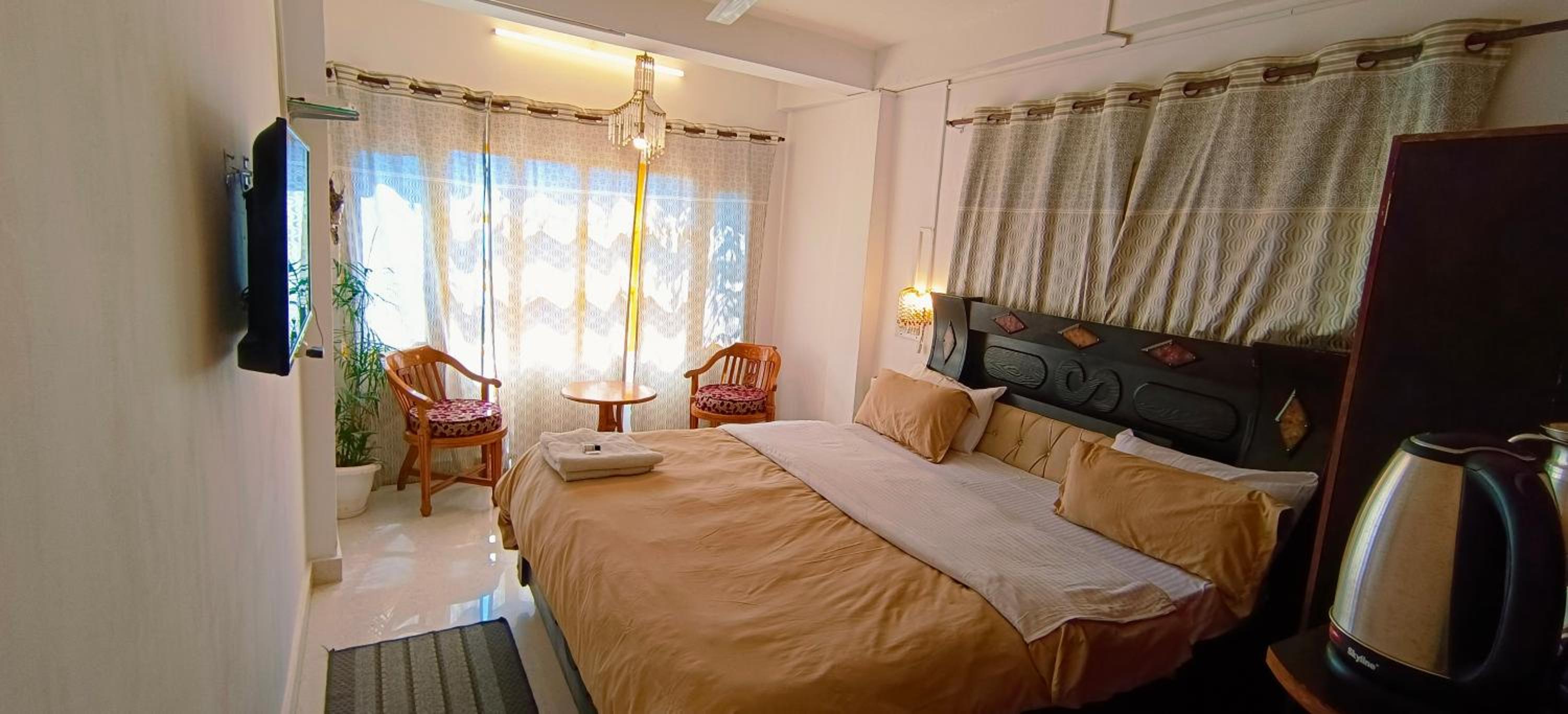 Deluxe Double Room photo 3