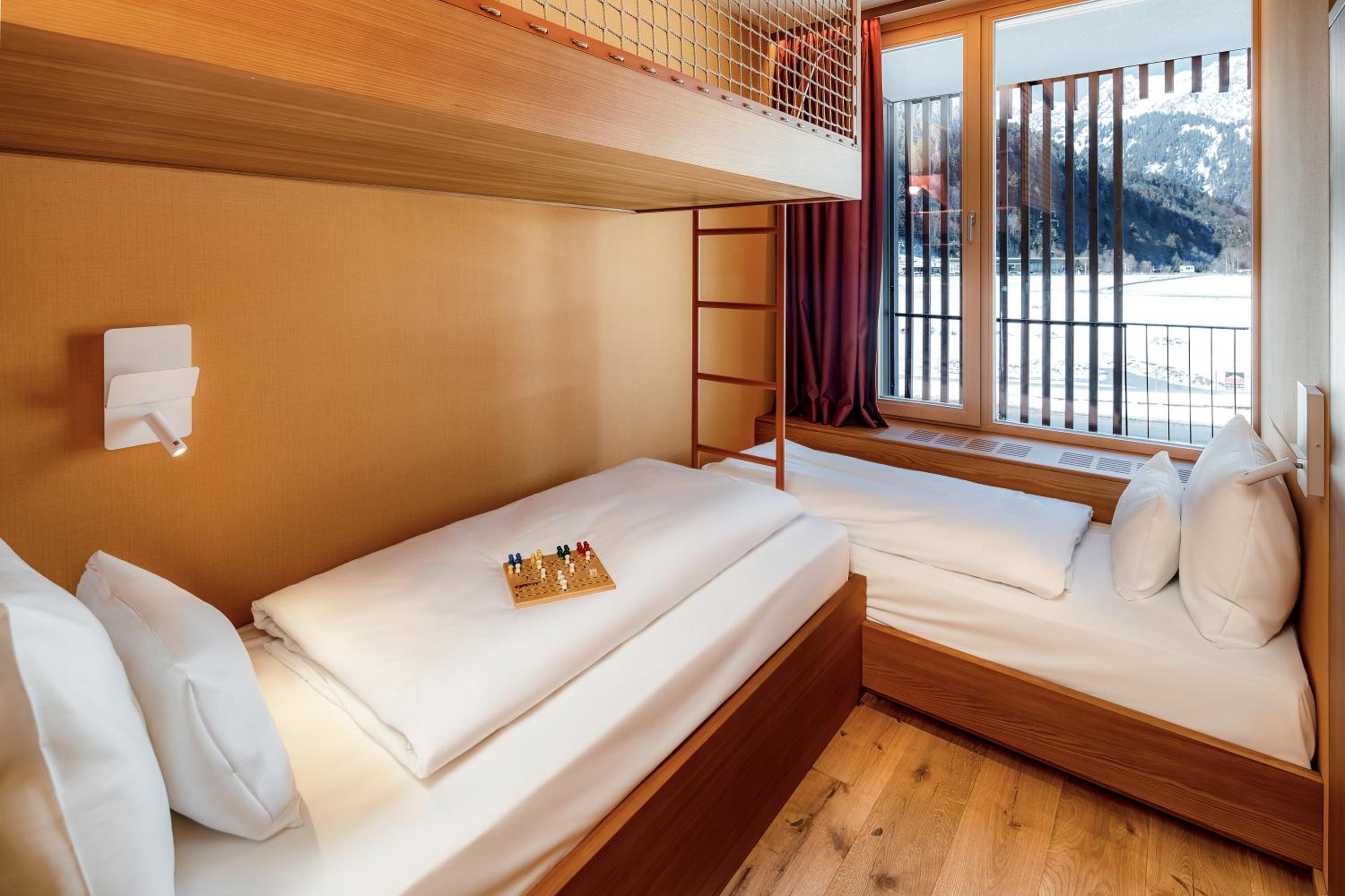 Mountain Suite with Balcony photo 3