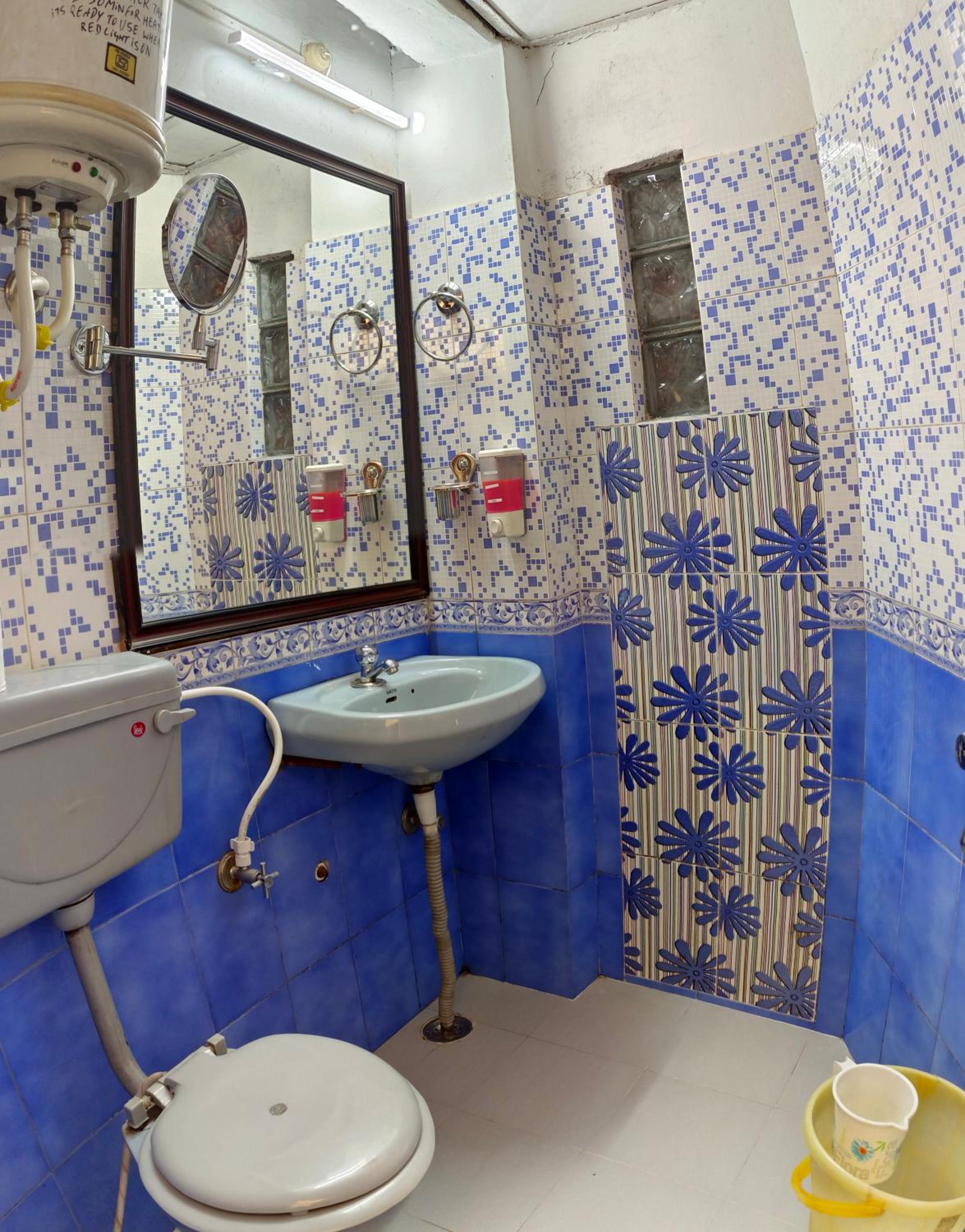 Deluxe Double Room photo 2