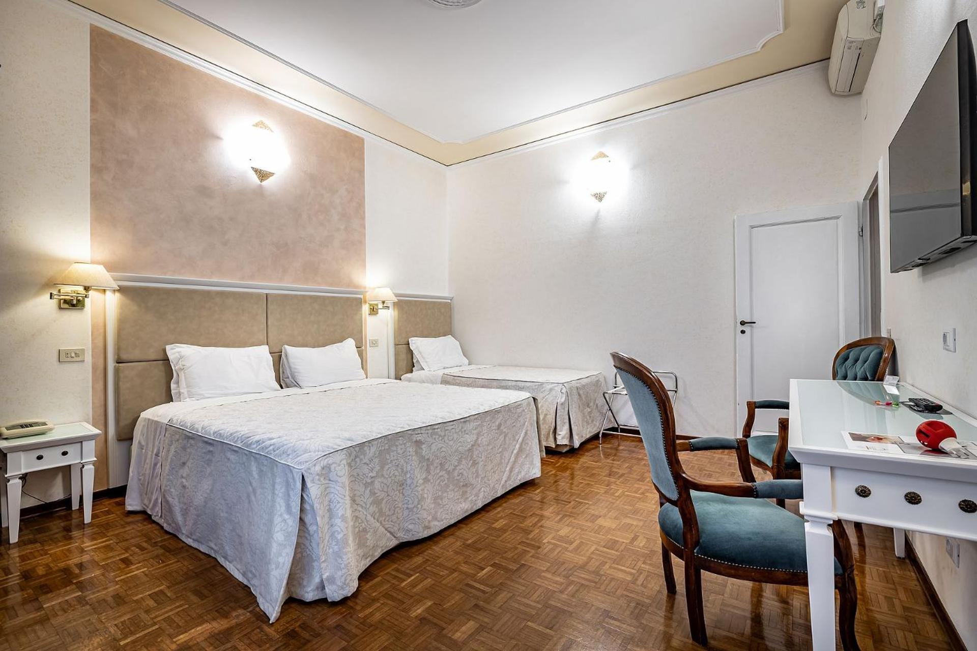 Triple Room - Photo 4