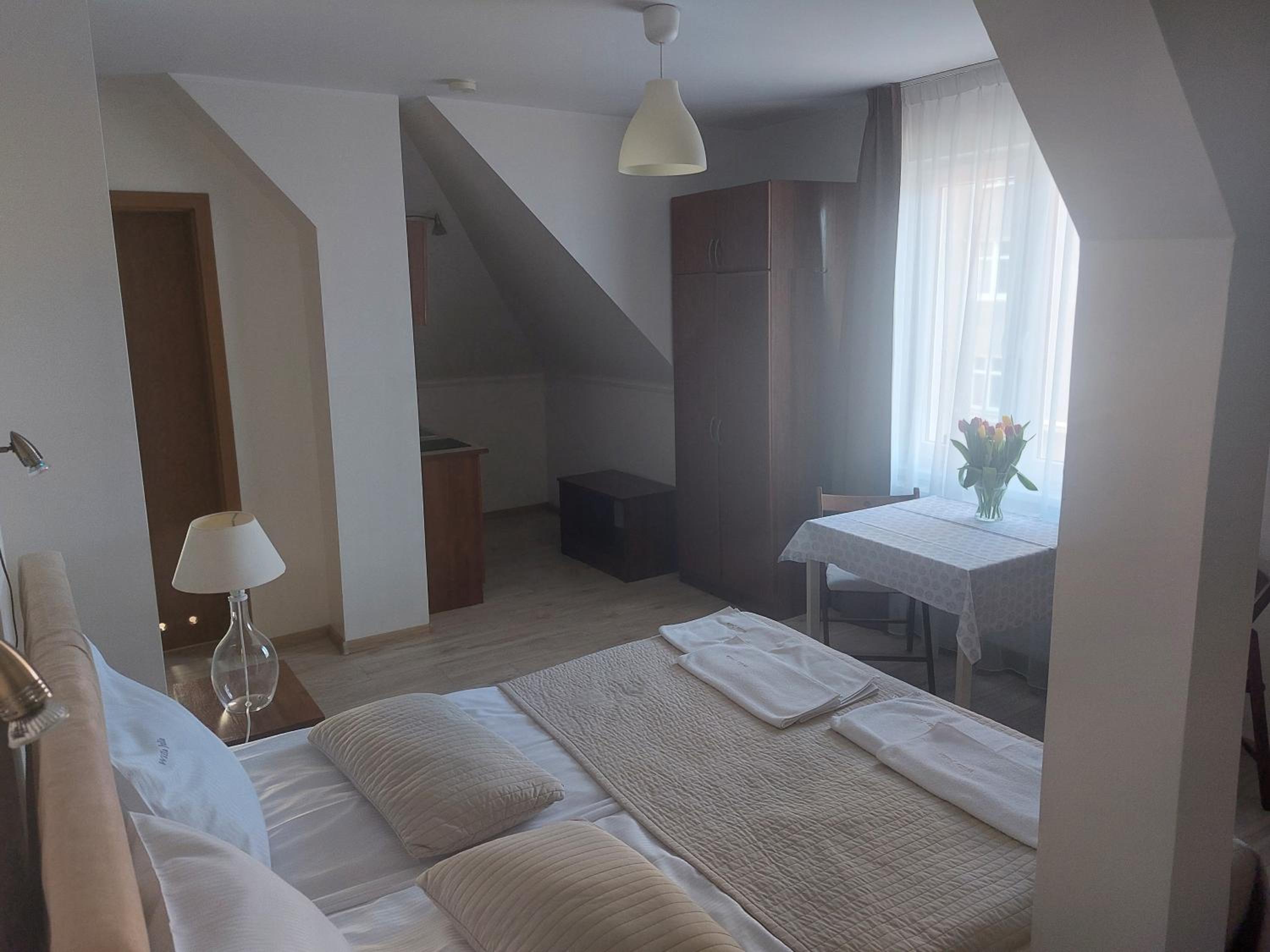 Deluxe Triple Room photo 2