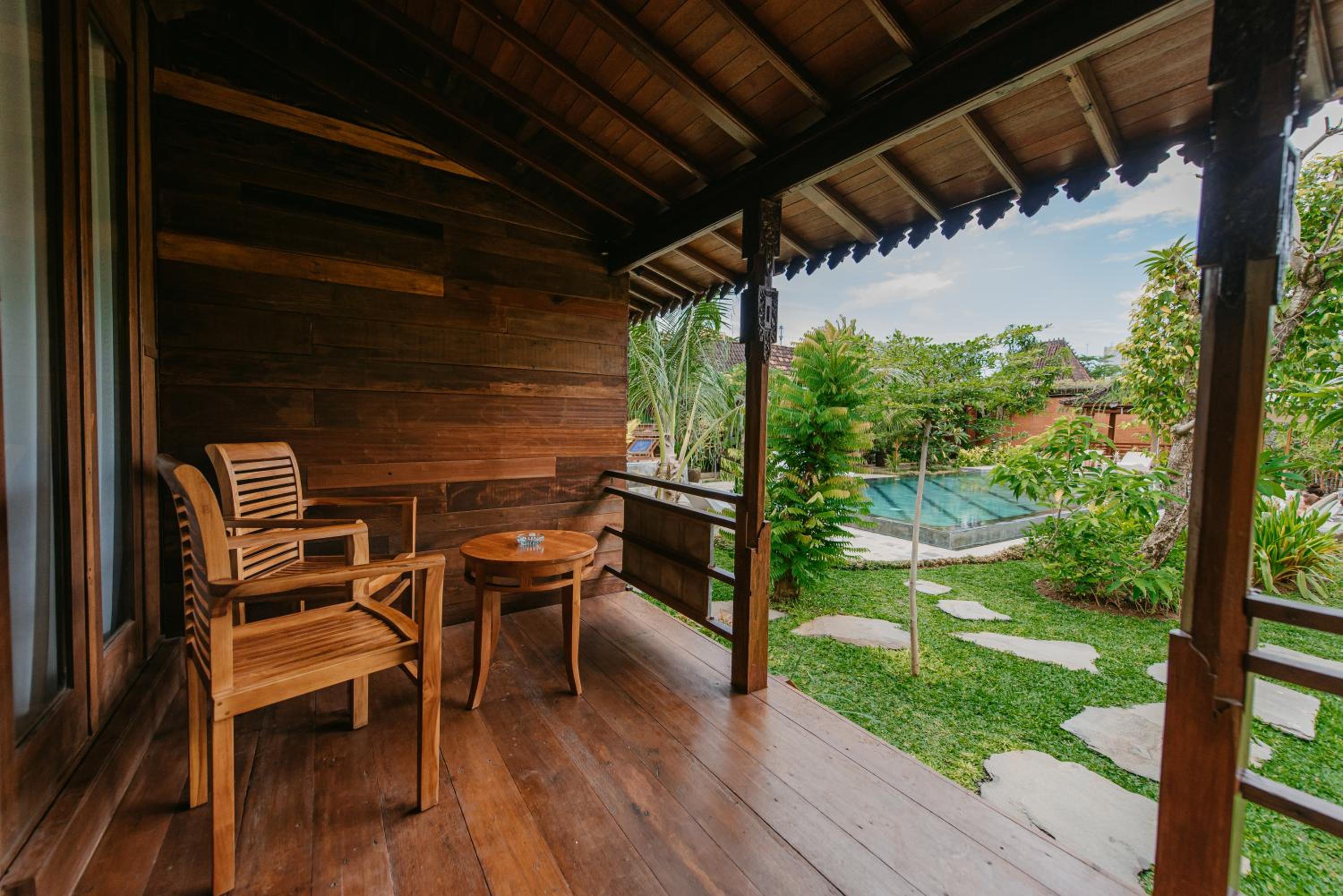 Double Room with Pool View photo 2