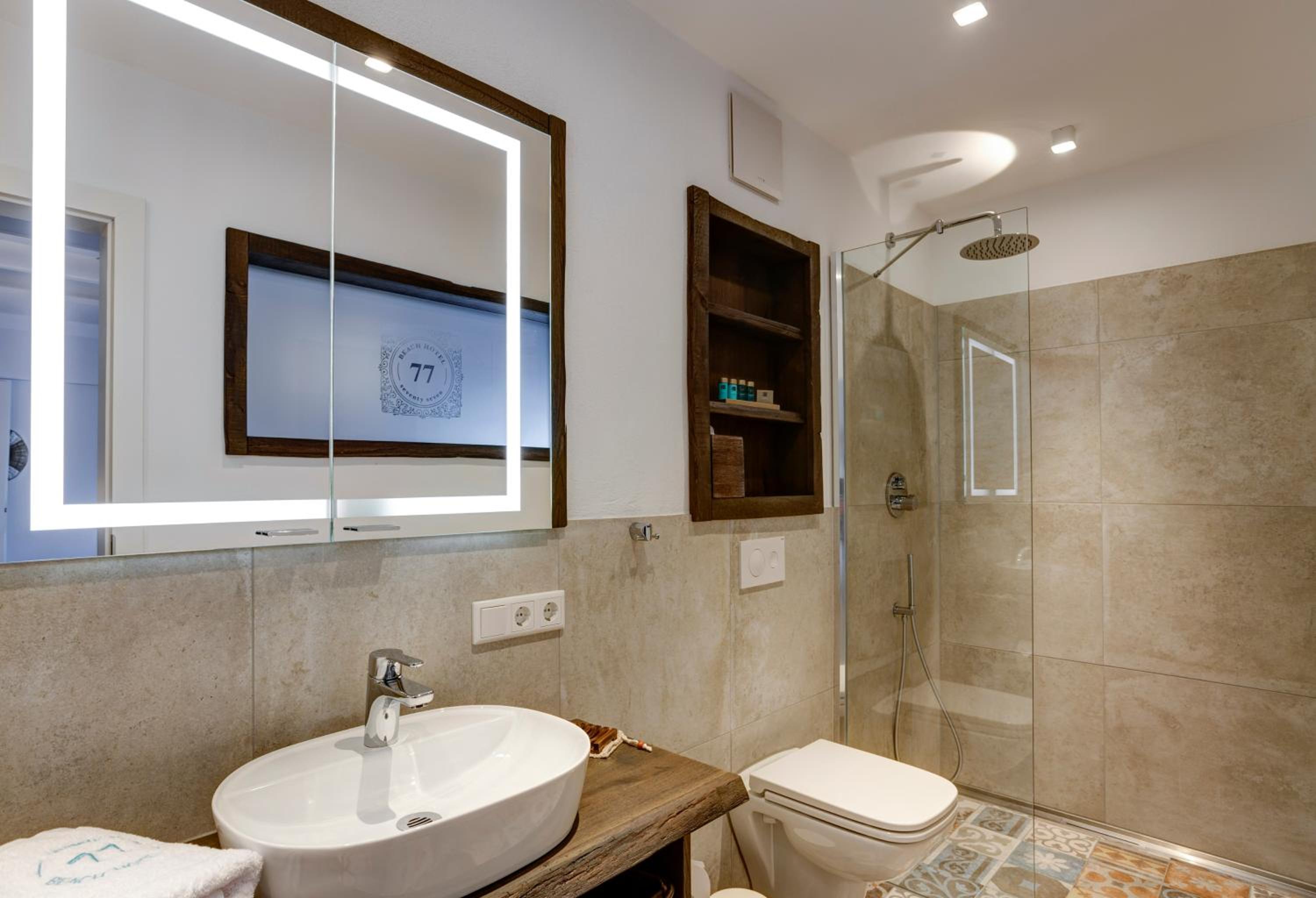 Single Room photo 3