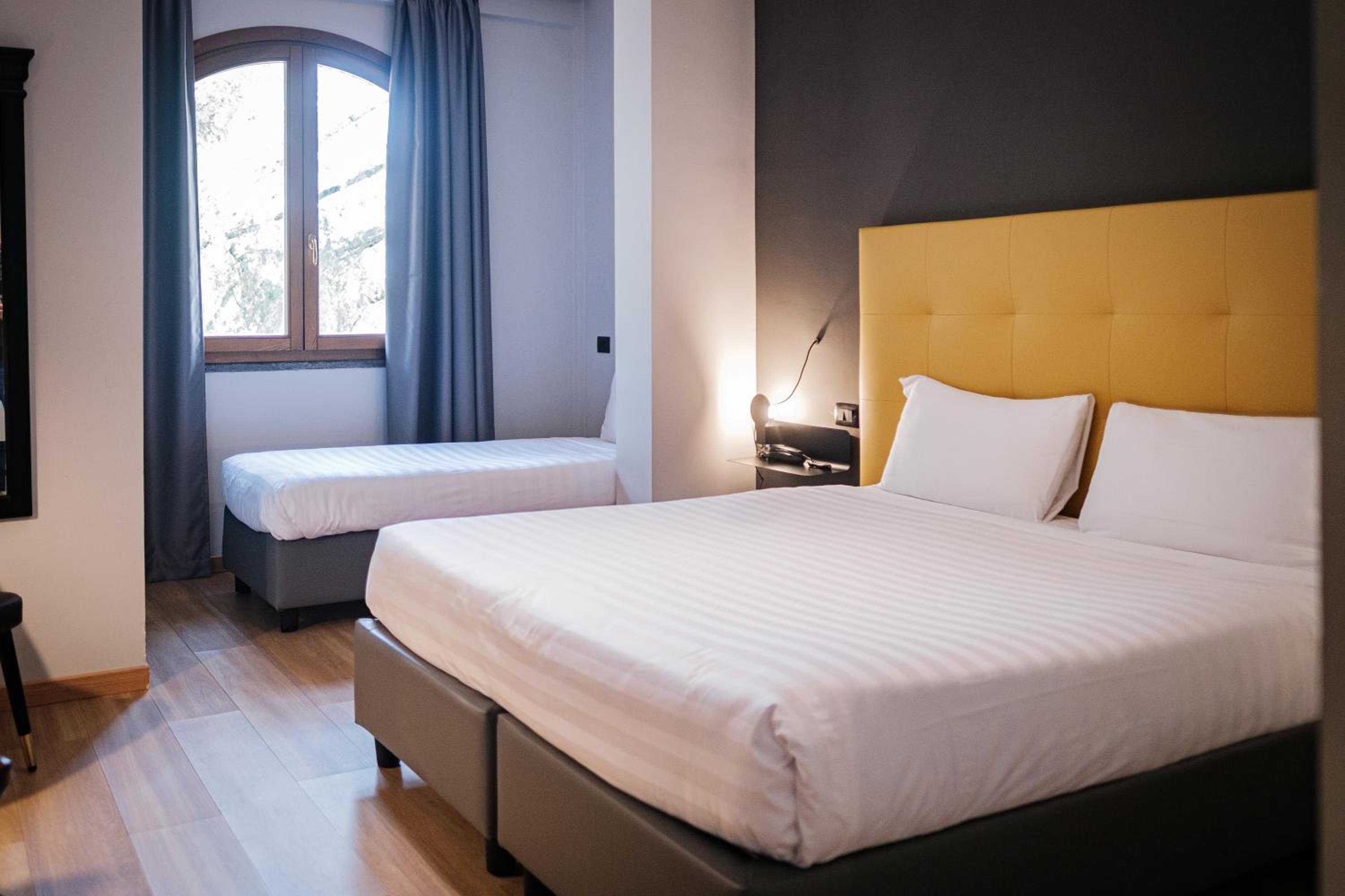 Comfort Triple Room - Photo 2
