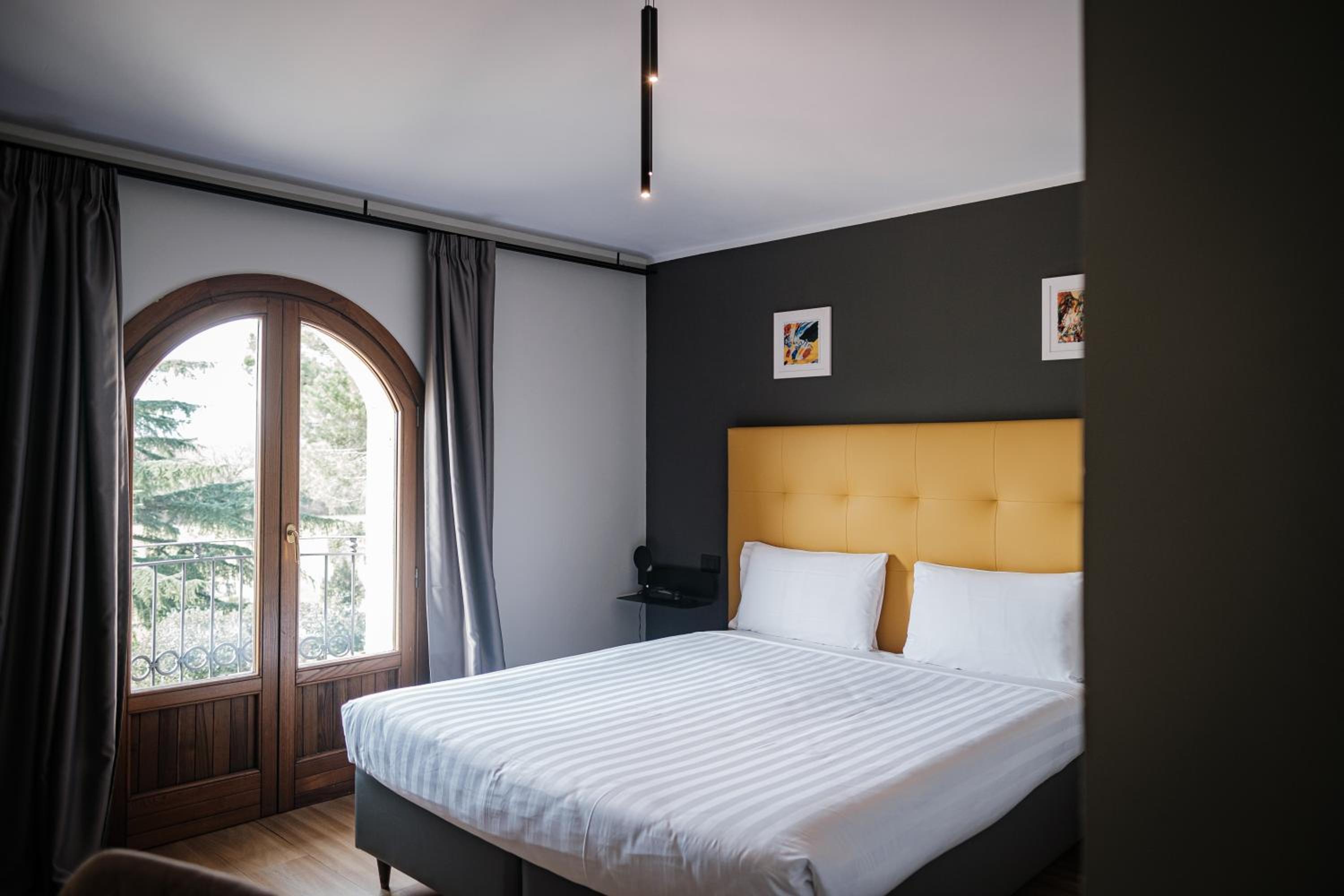 Classic Double or Twin Room - Photo 1