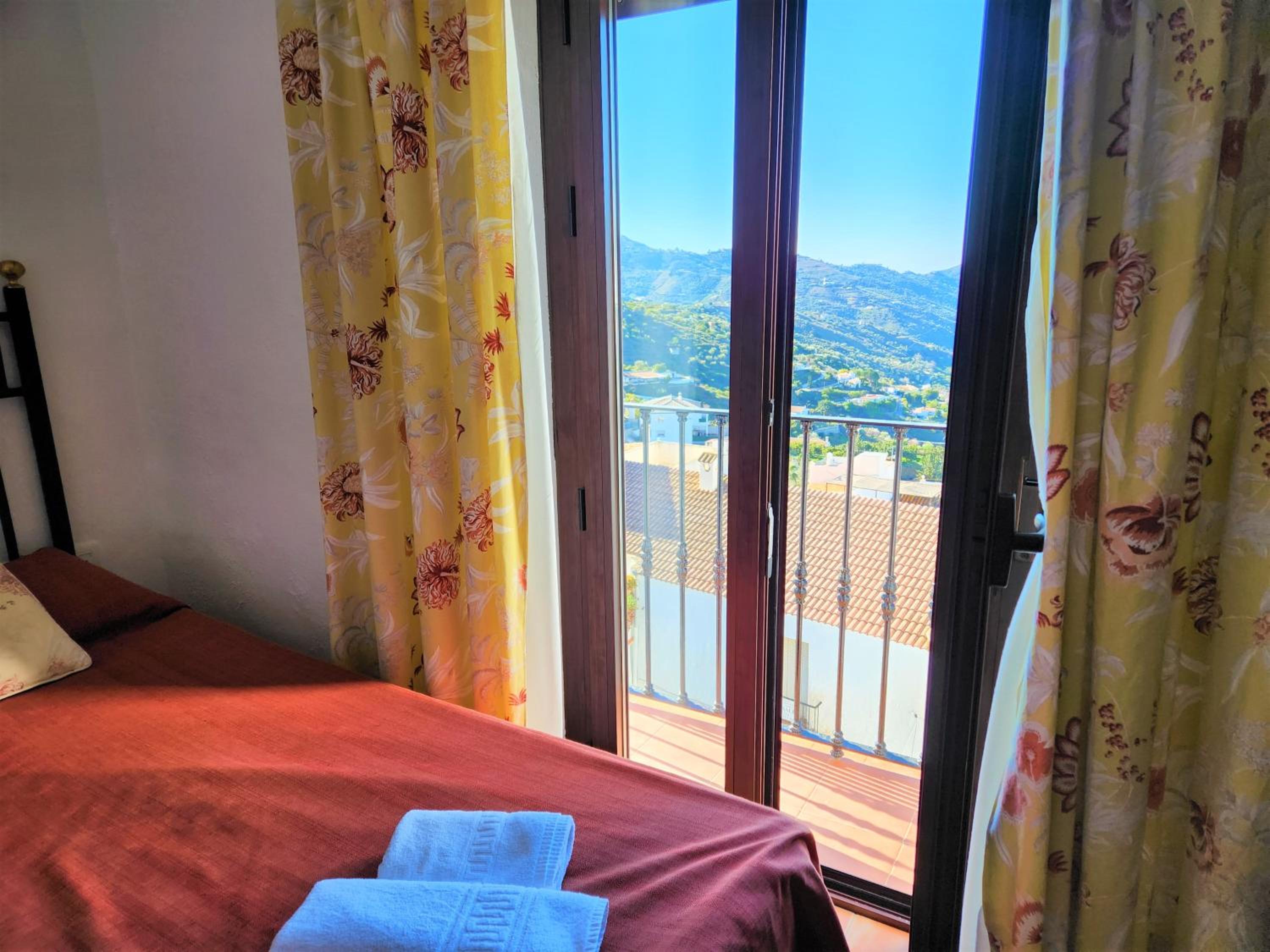 Superior Double or Twin Room - Photo 5