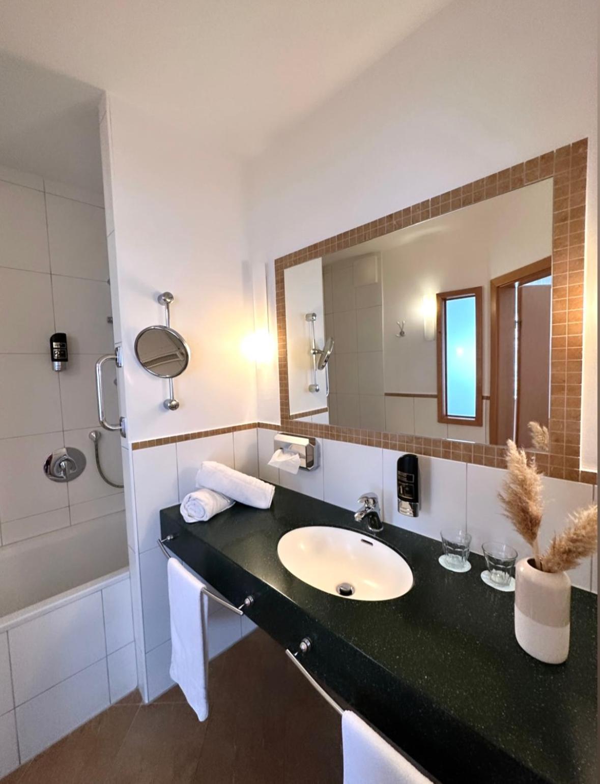 Triple Room - Photo 2