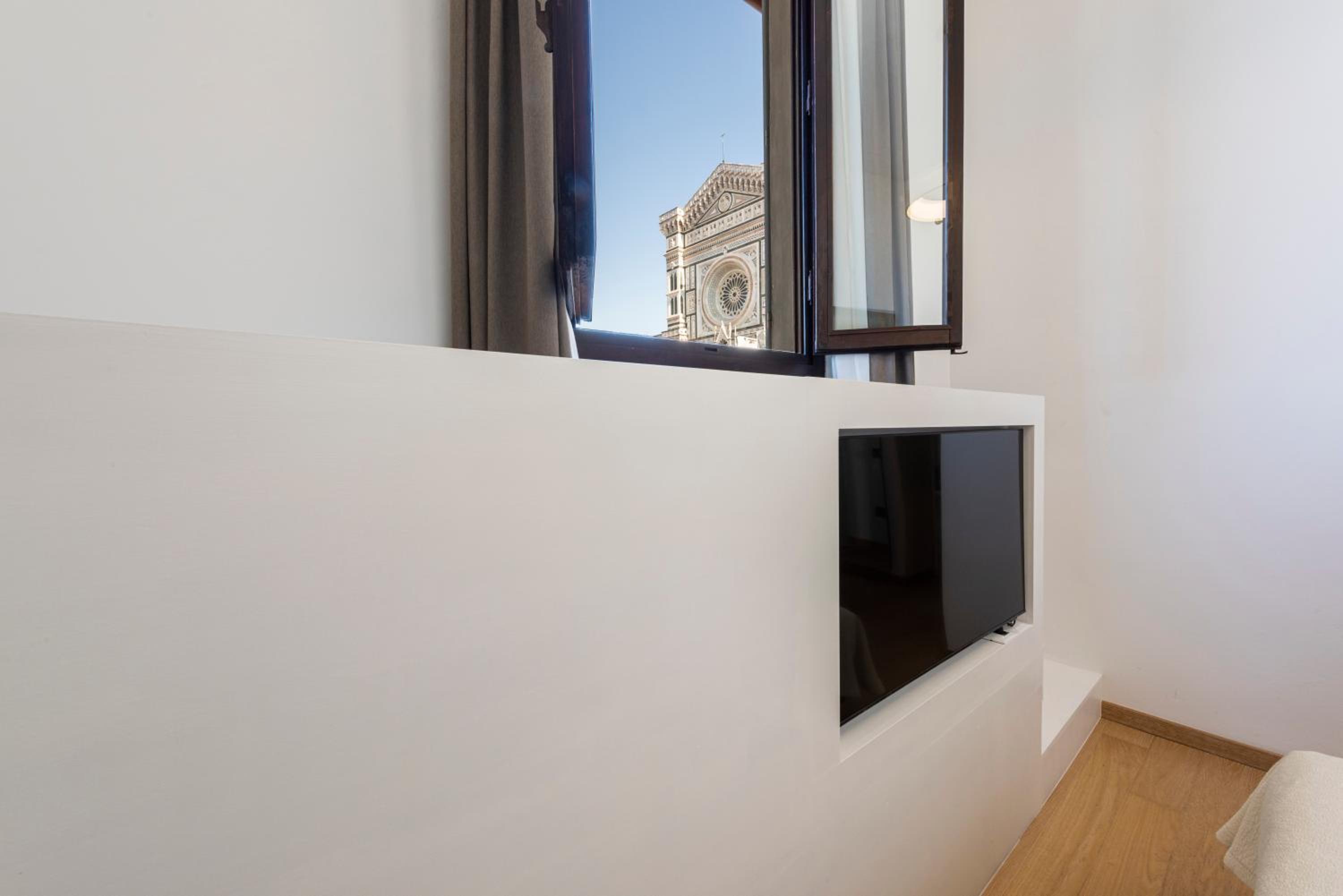 Double or Twin Room with Duomo view