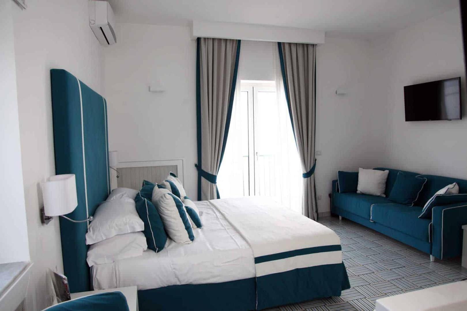 Suite with Sea View photo 2