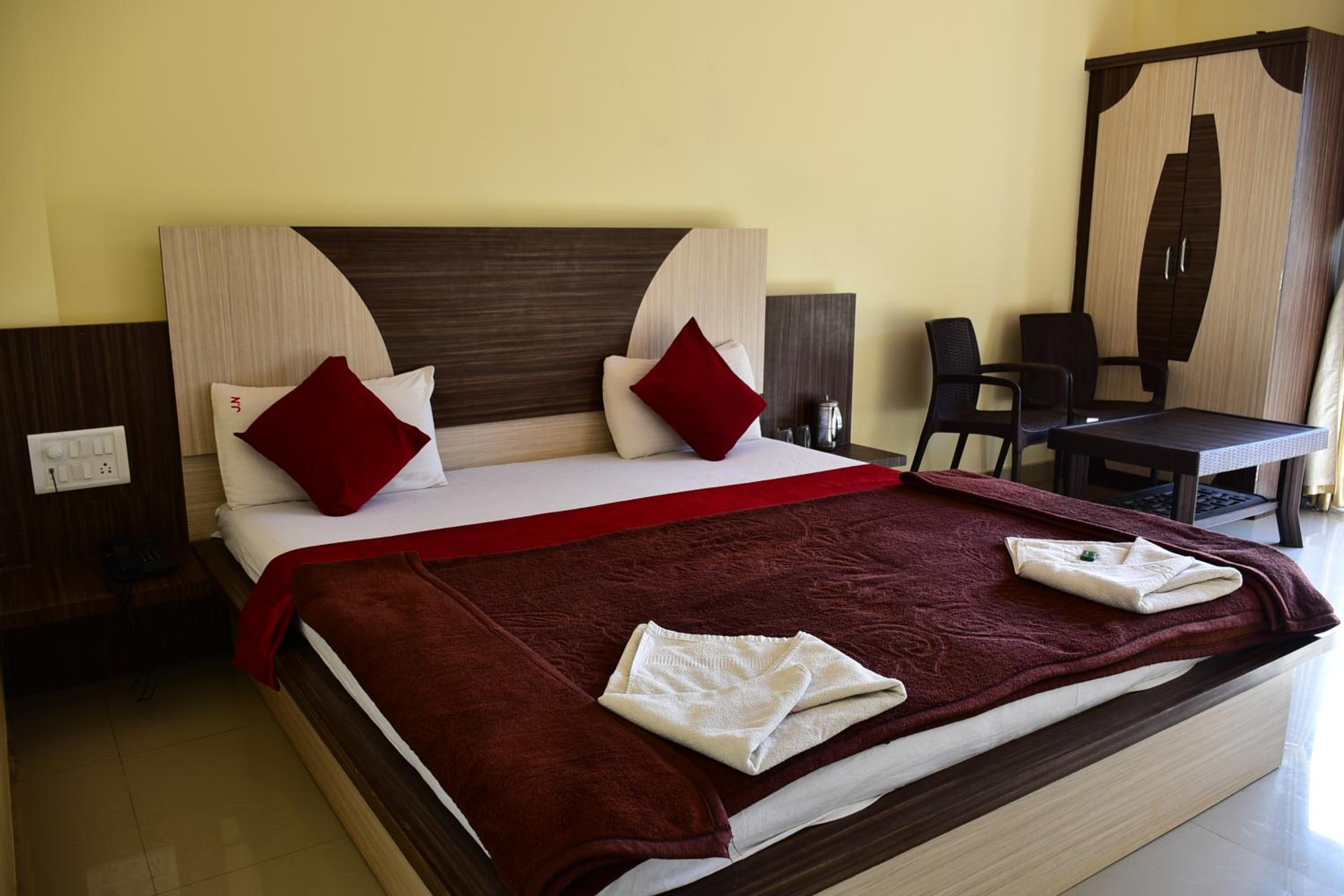 Deluxe Double Room - Photo 5