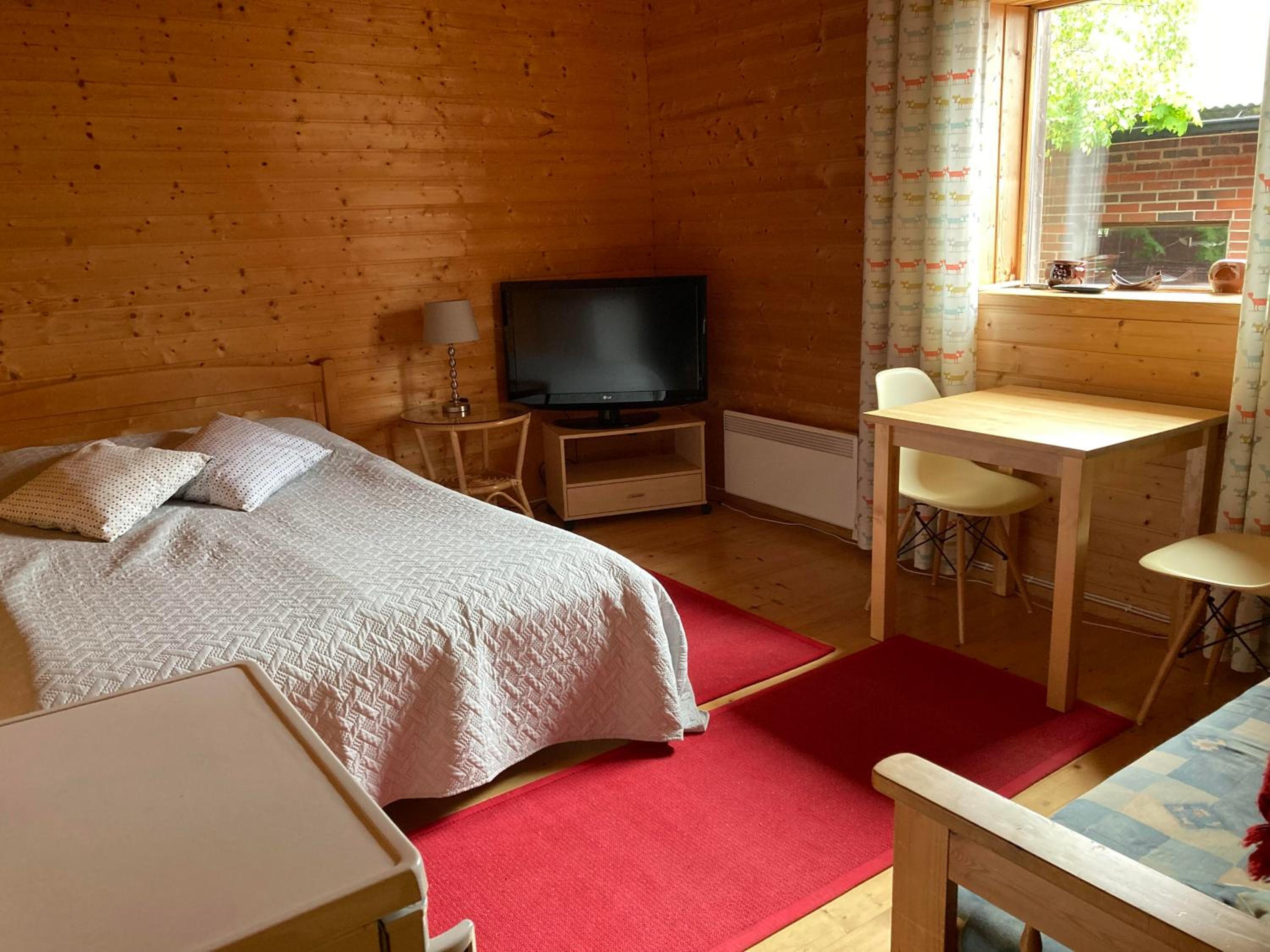 Economy Twin Room