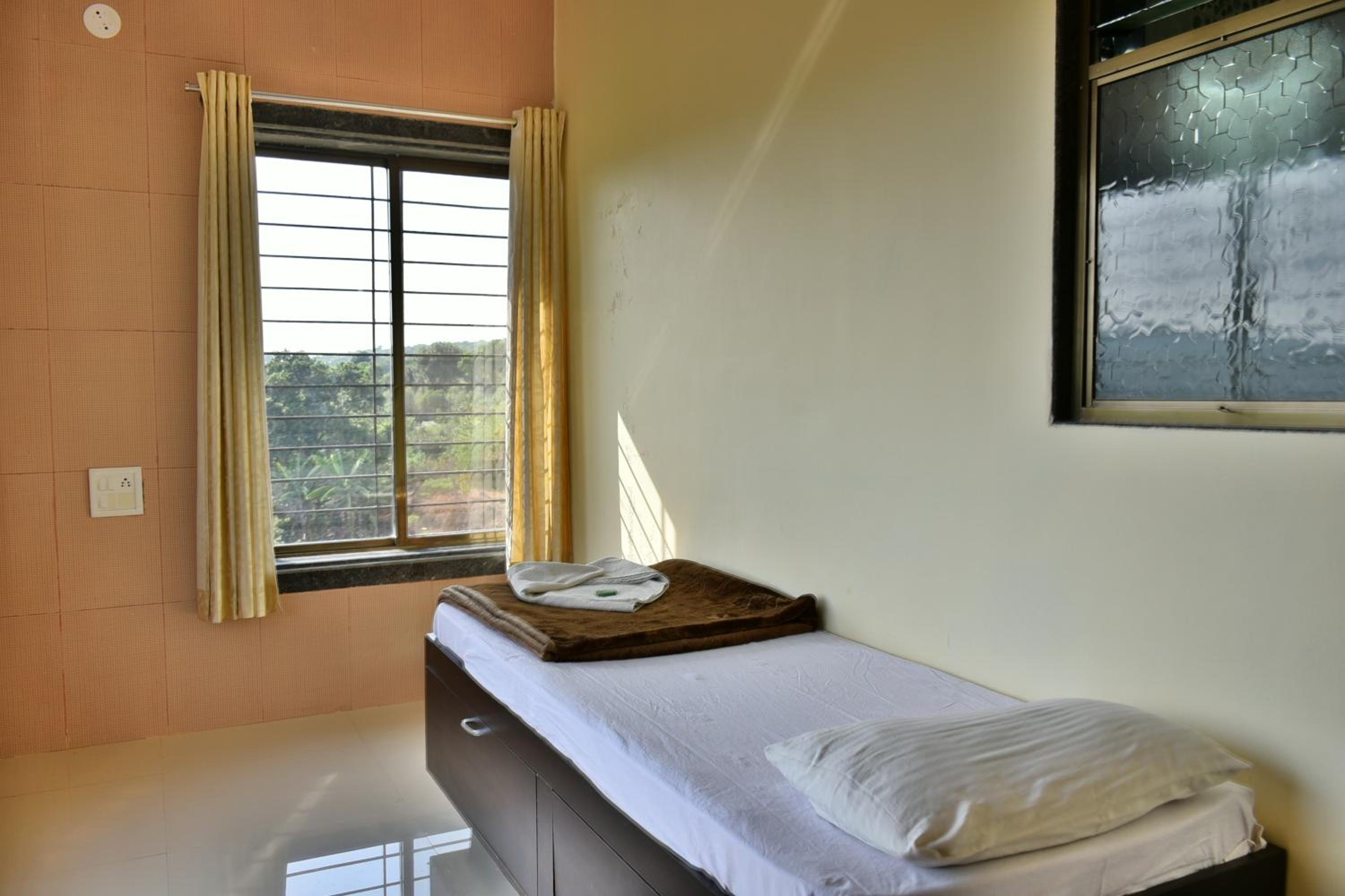 Deluxe Triple Room - Photo 1