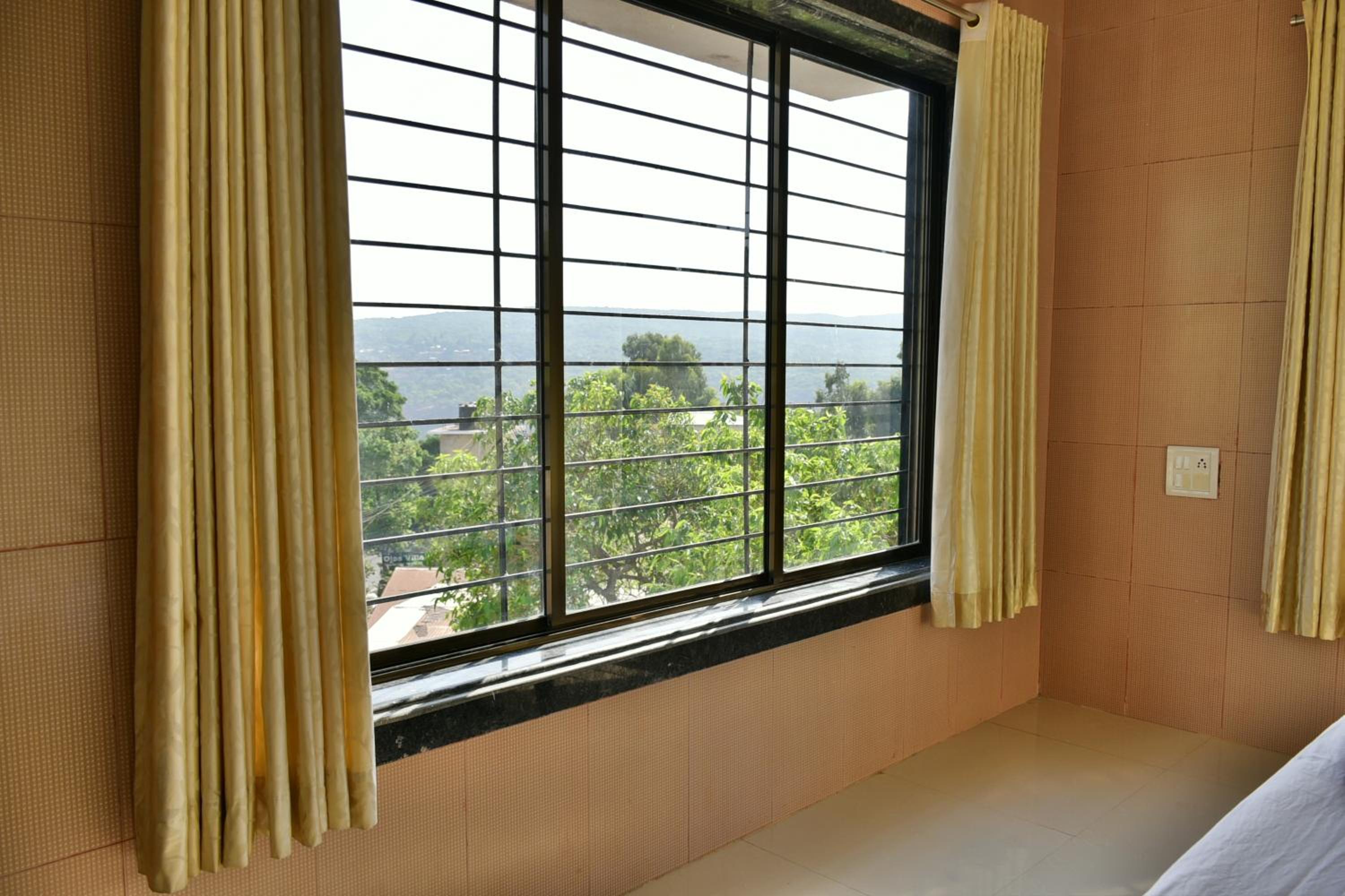 Deluxe Triple Room - Photo 4
