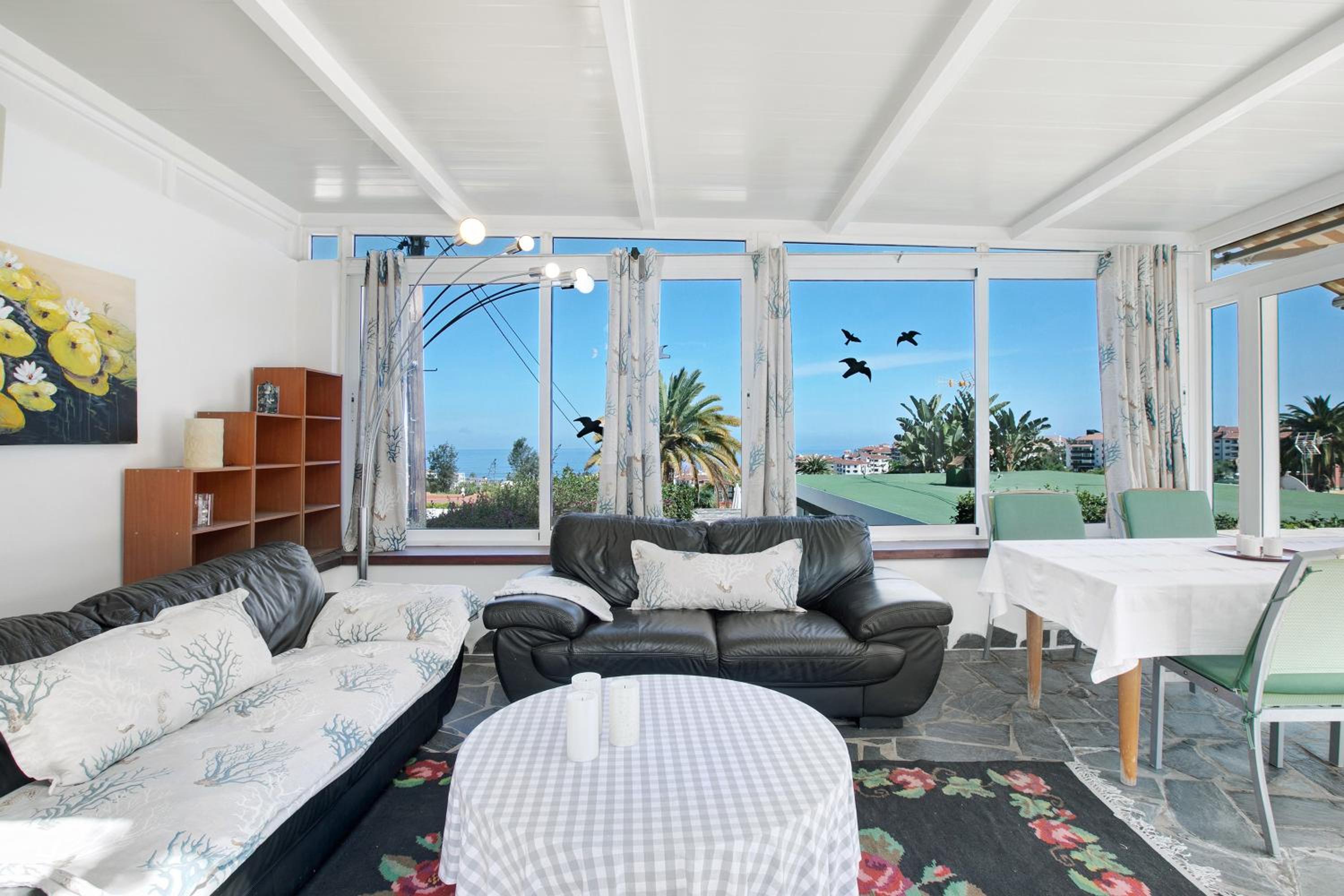 Villa con Vista al Mar