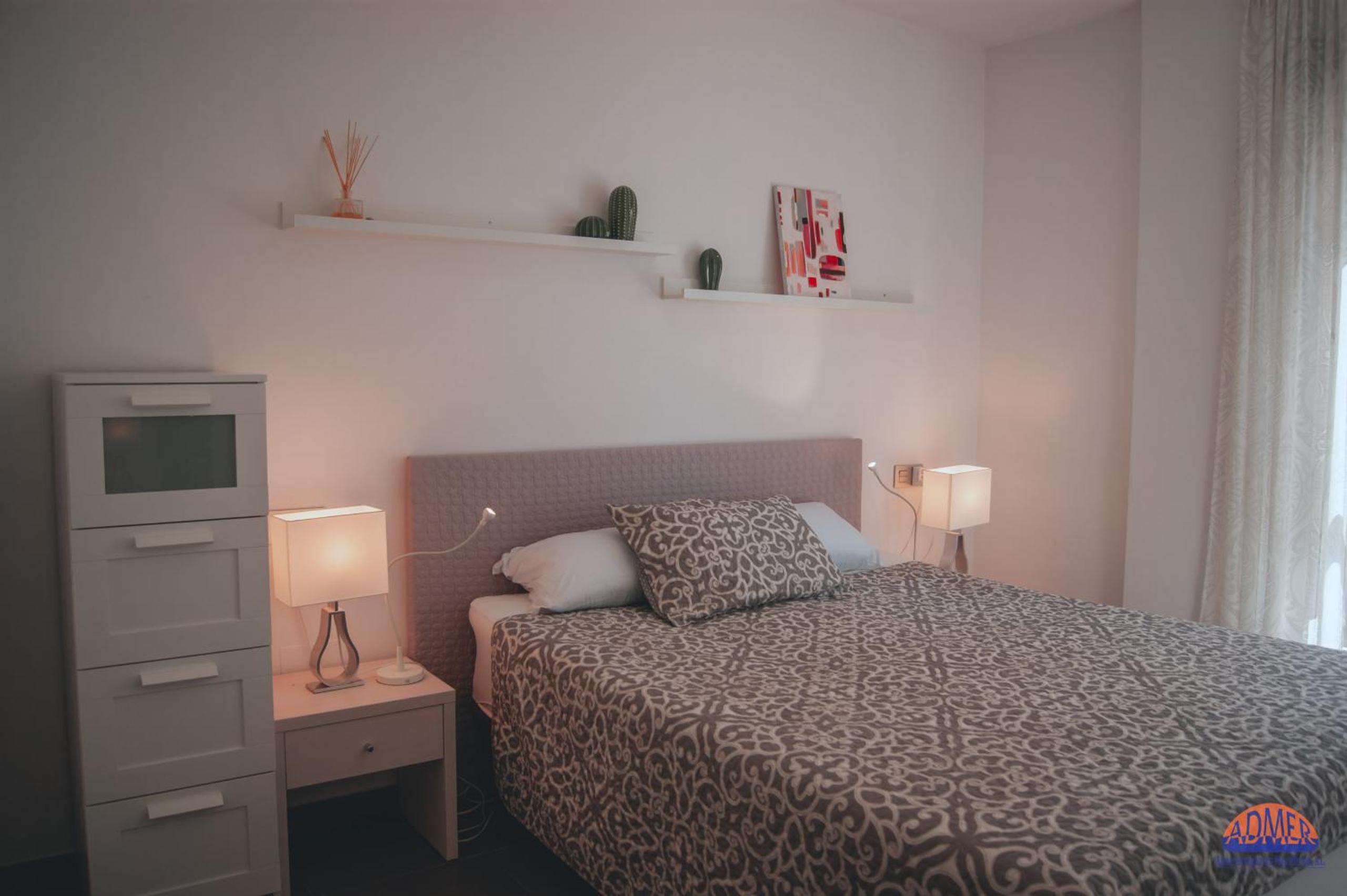 Apartamento con vista al mar