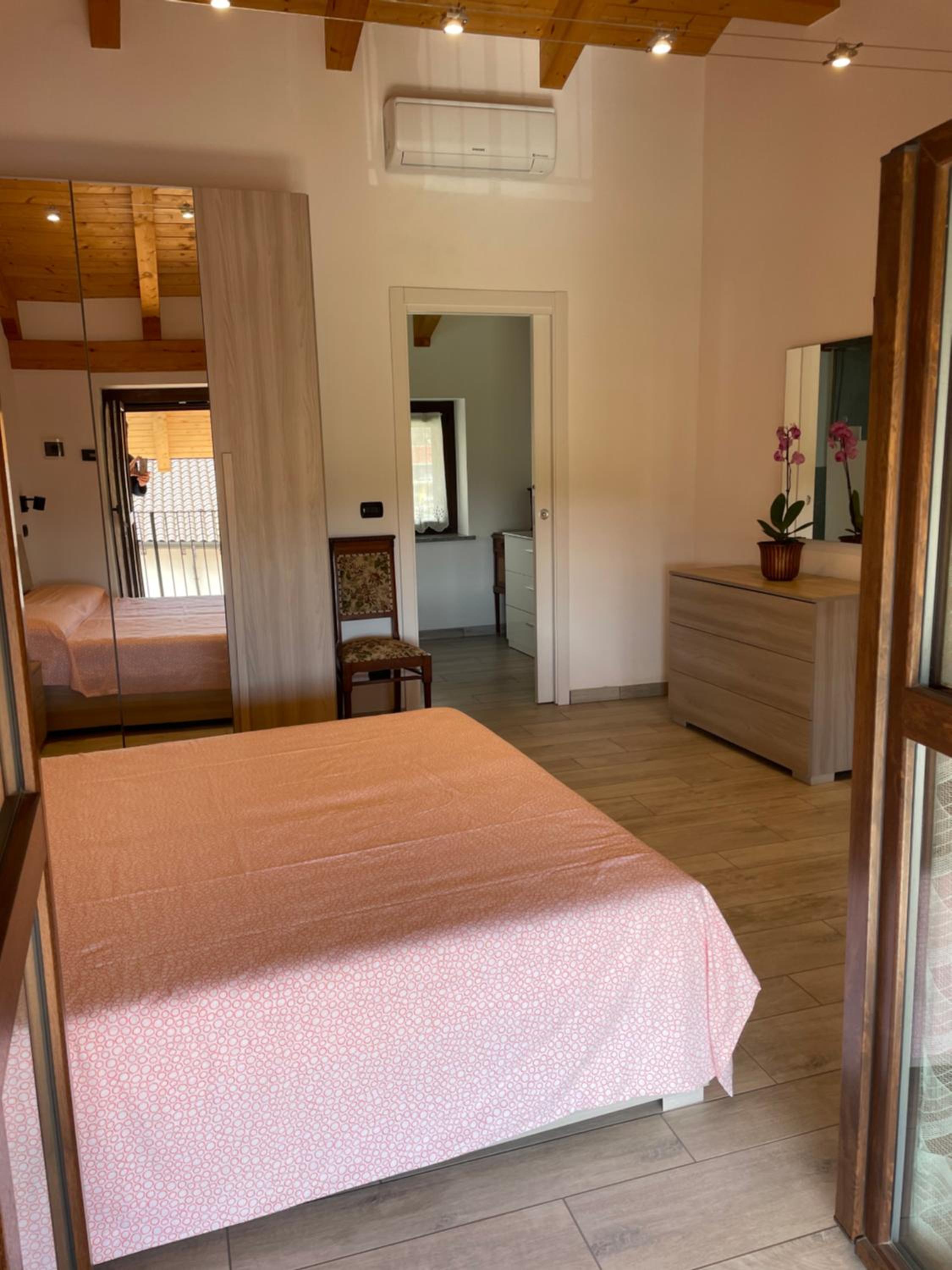 King Room with Balcony photo 3