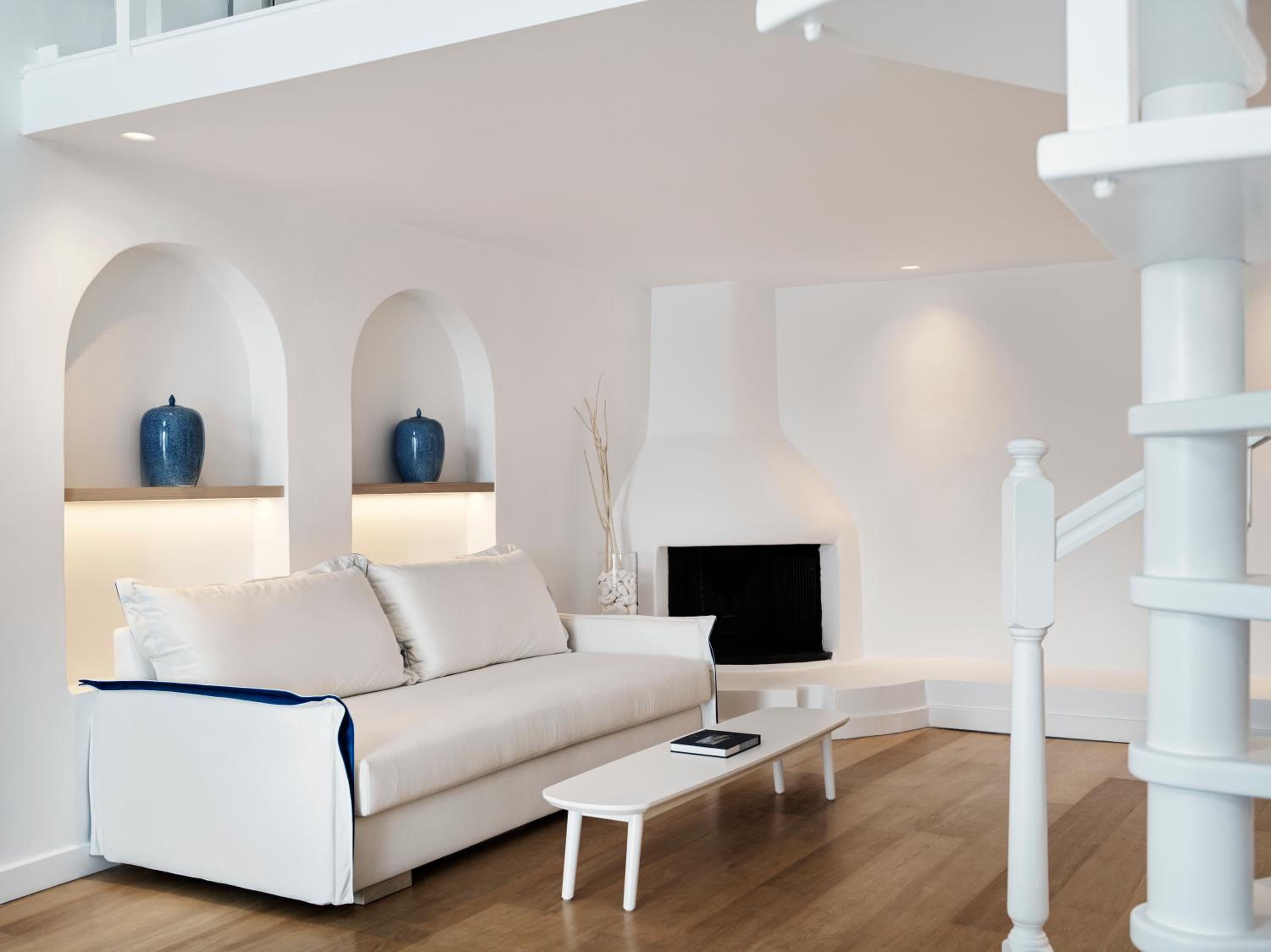 The Open Living Suite - Pelagos House photo 3