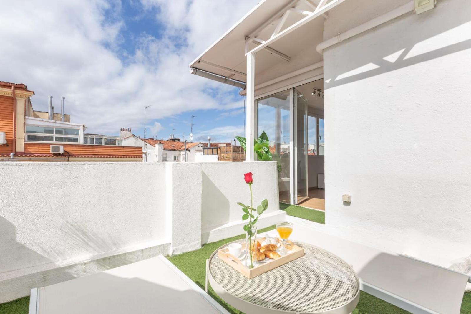 Penthouse Apartment photo 2