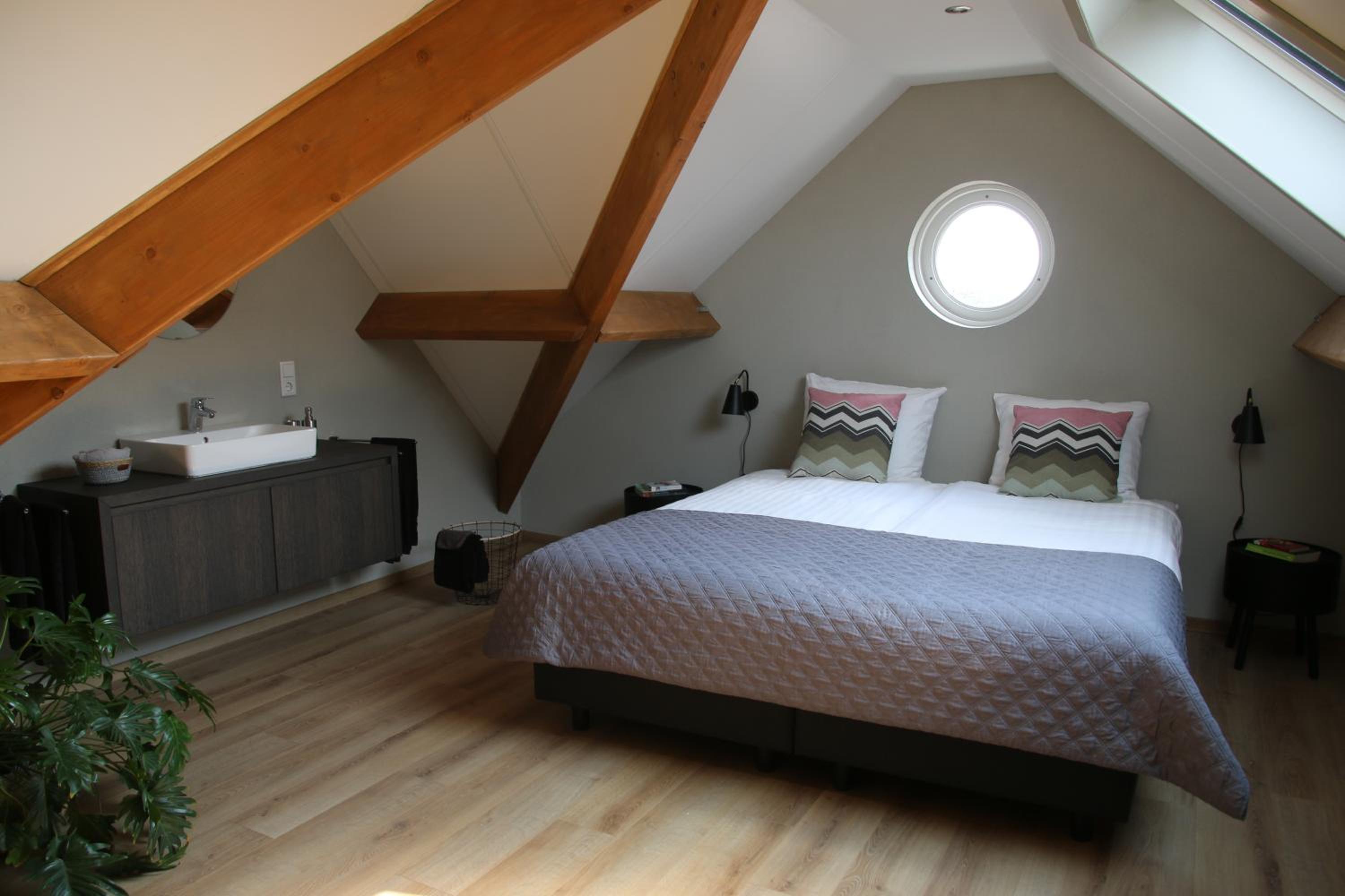 Three-Bedroom House photo 1