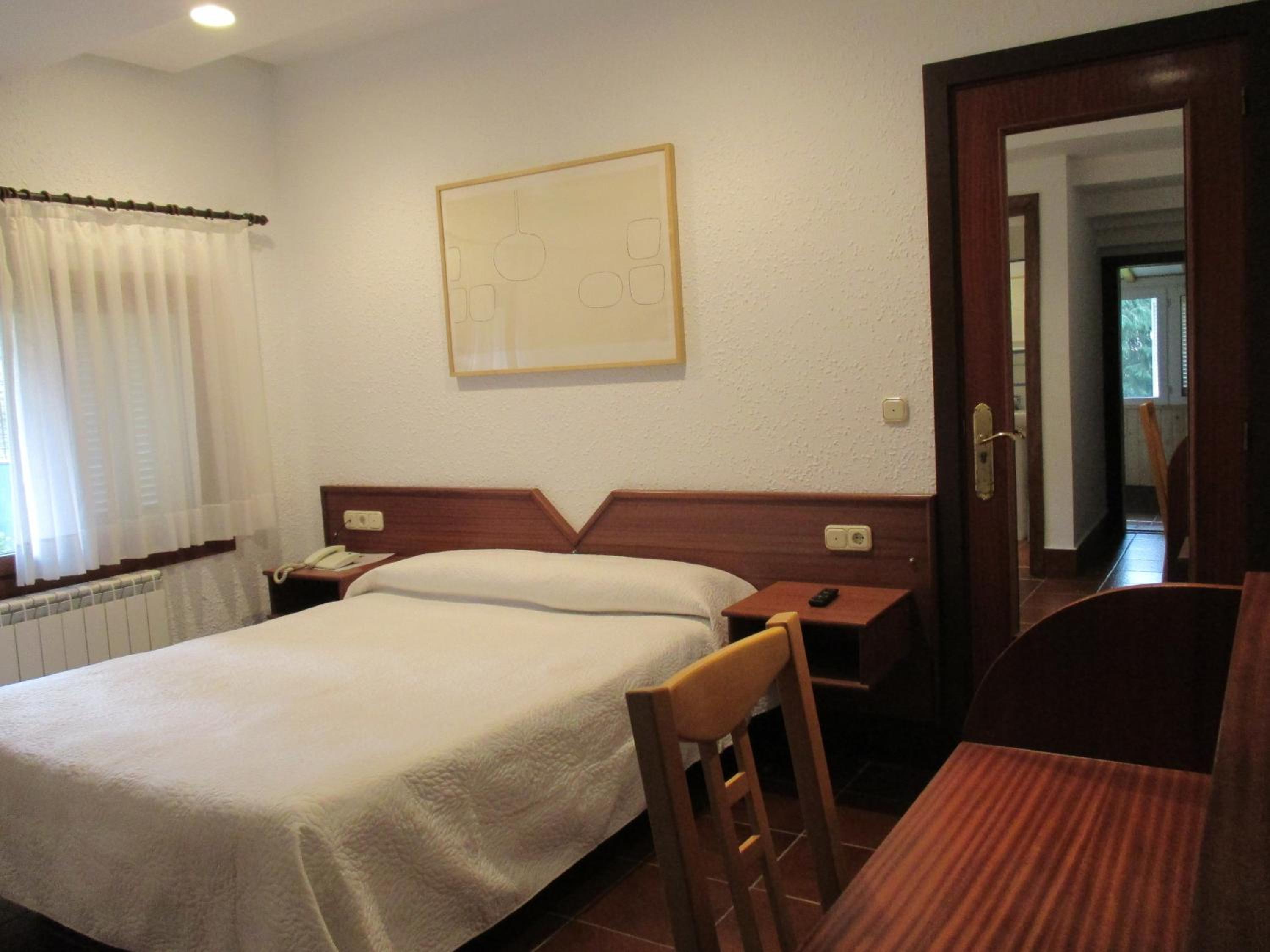 Budget Triple Room photo 2