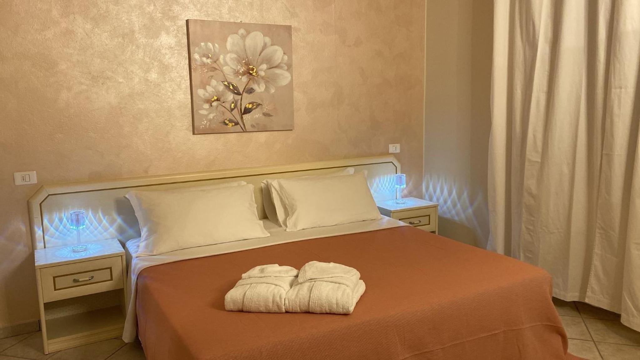 Double or Twin Room with Terrace photo 1