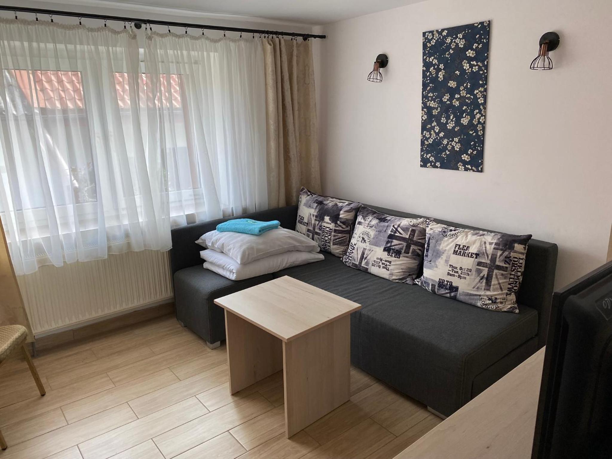 Apartment photo 2