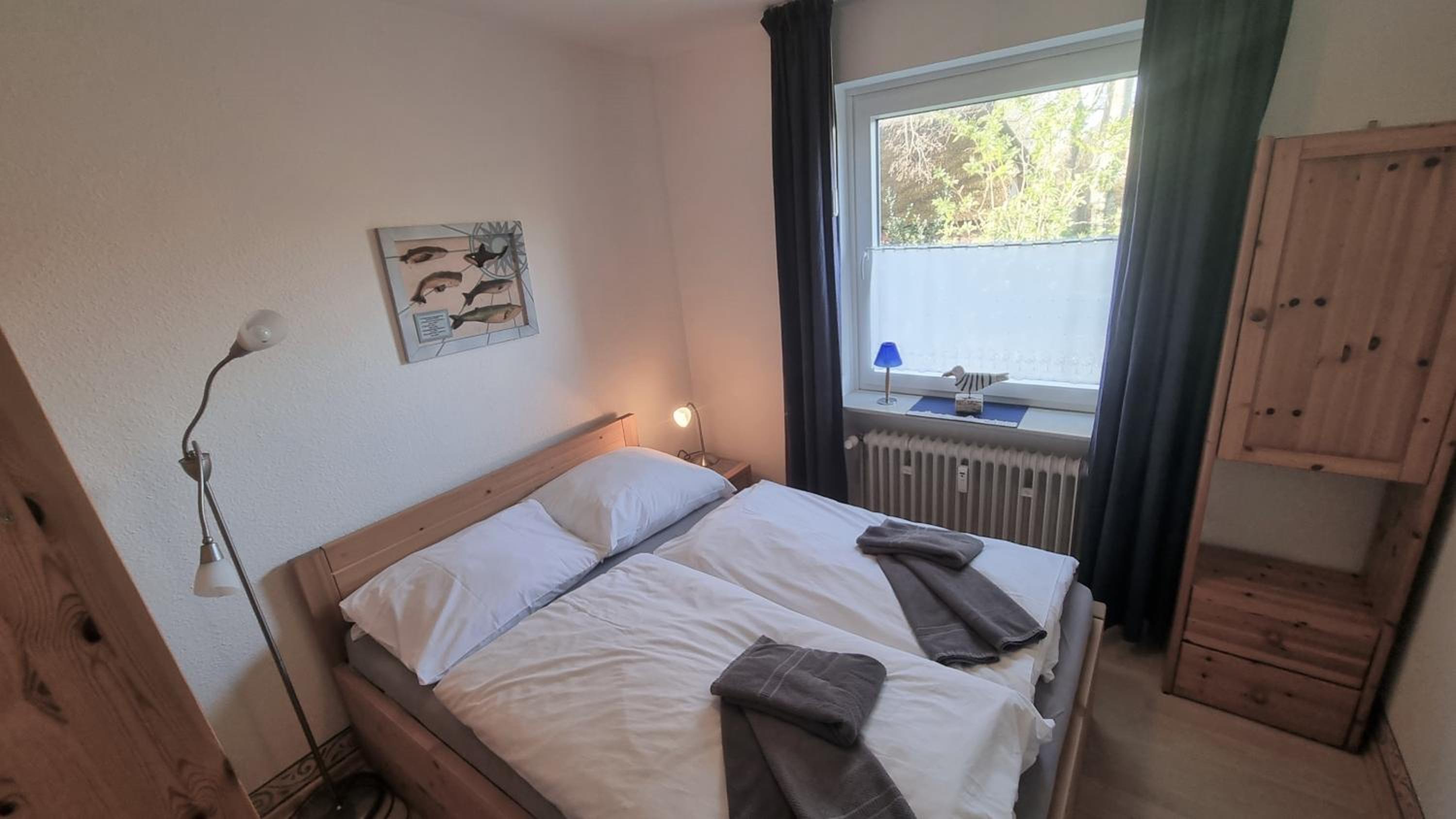 One-Bedroom Apartment photo 1