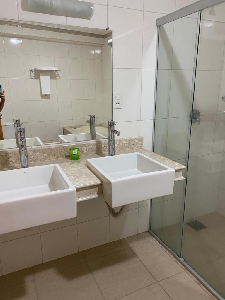 Deluxe Suite with Spa Bath photo 2