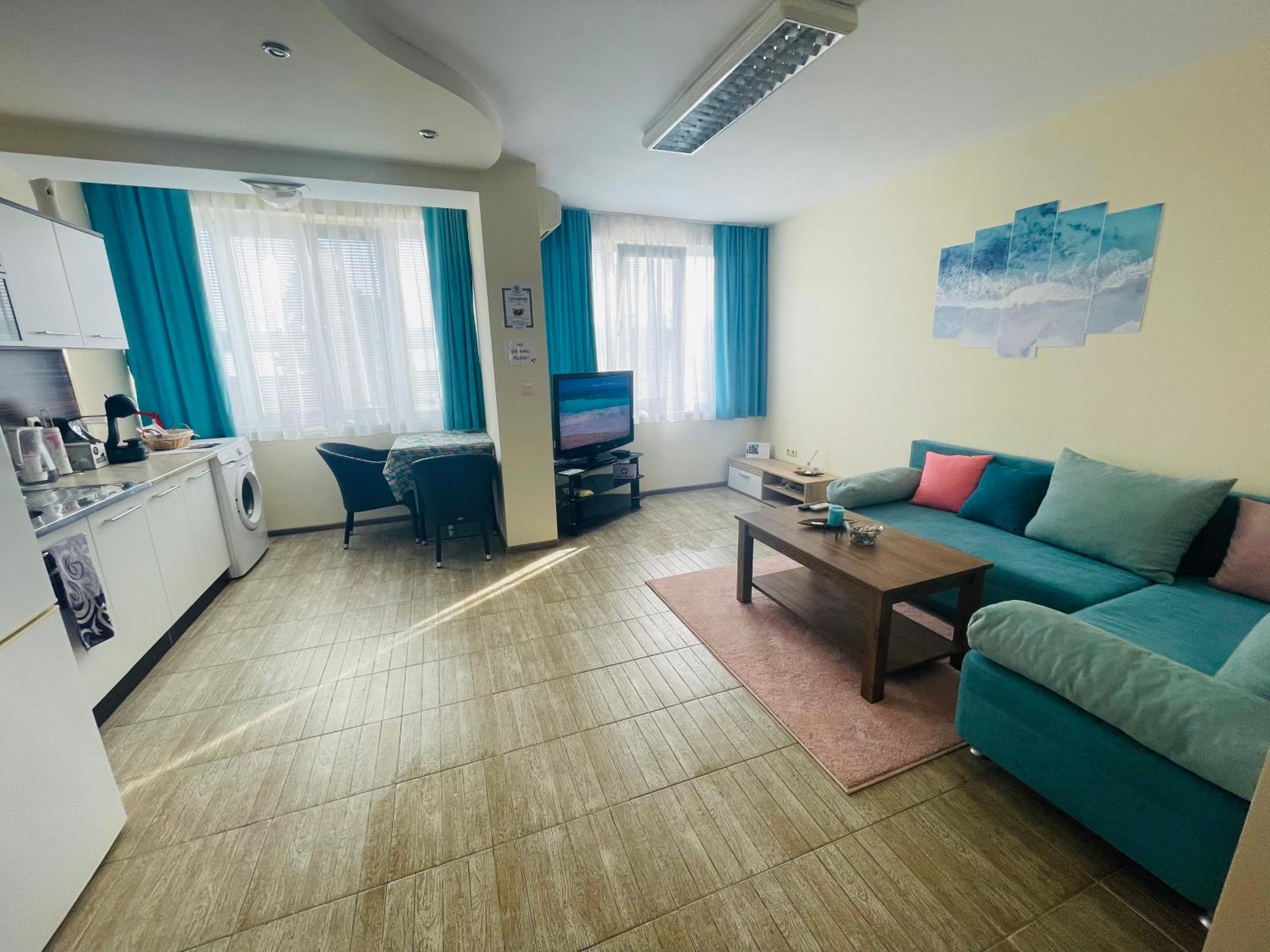 One-Bedroom Apartment - Photo 36