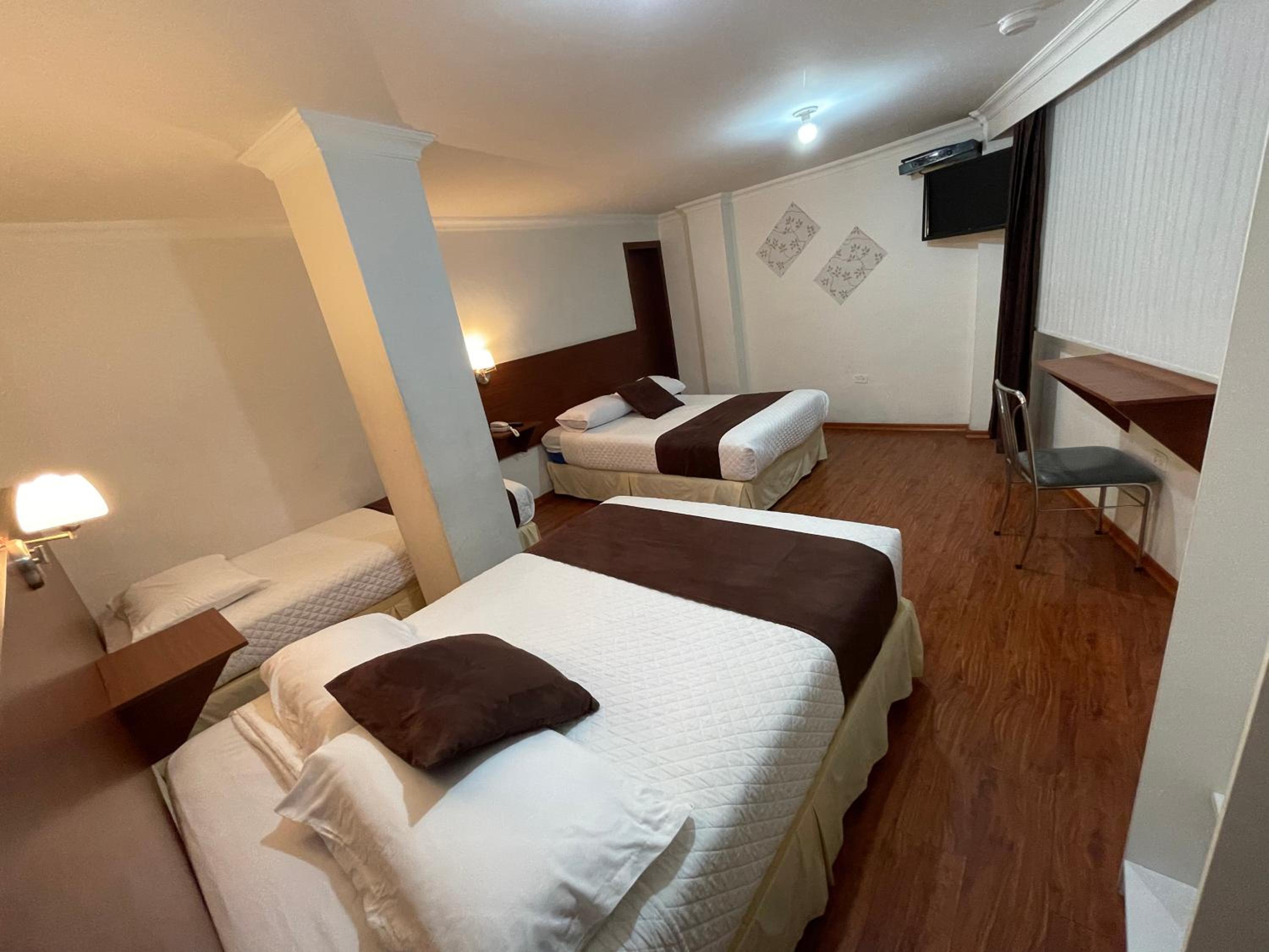 Quadruple Room photo 2