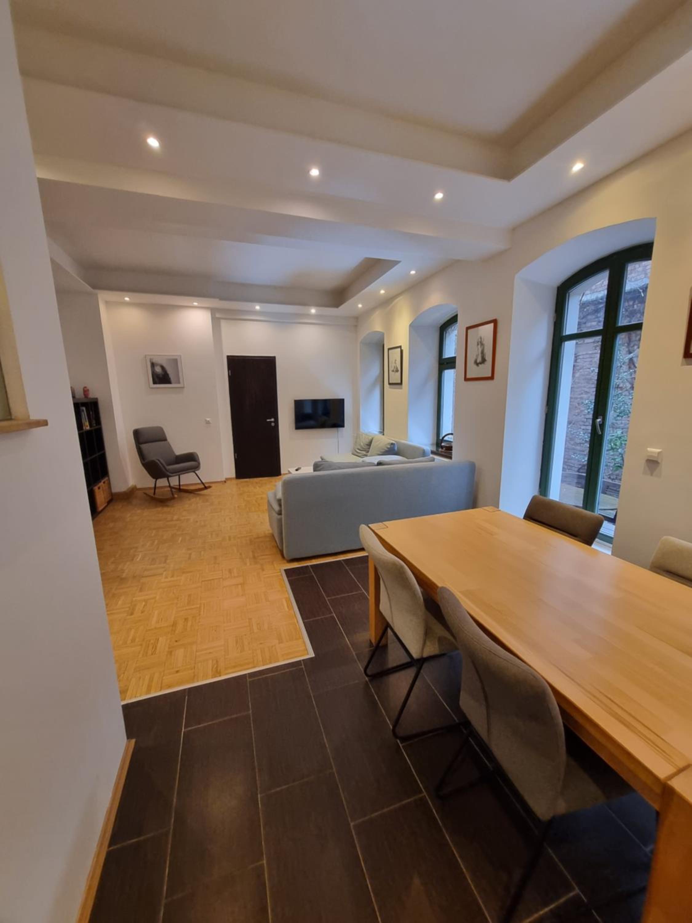 Apartment - Photo 3