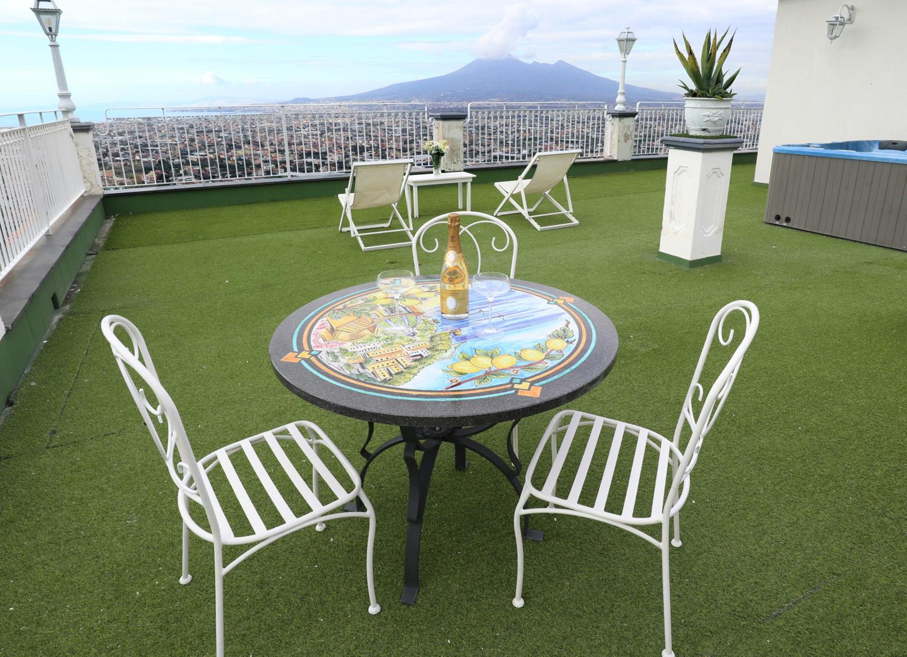 Double Room with Terrace - Photo 2