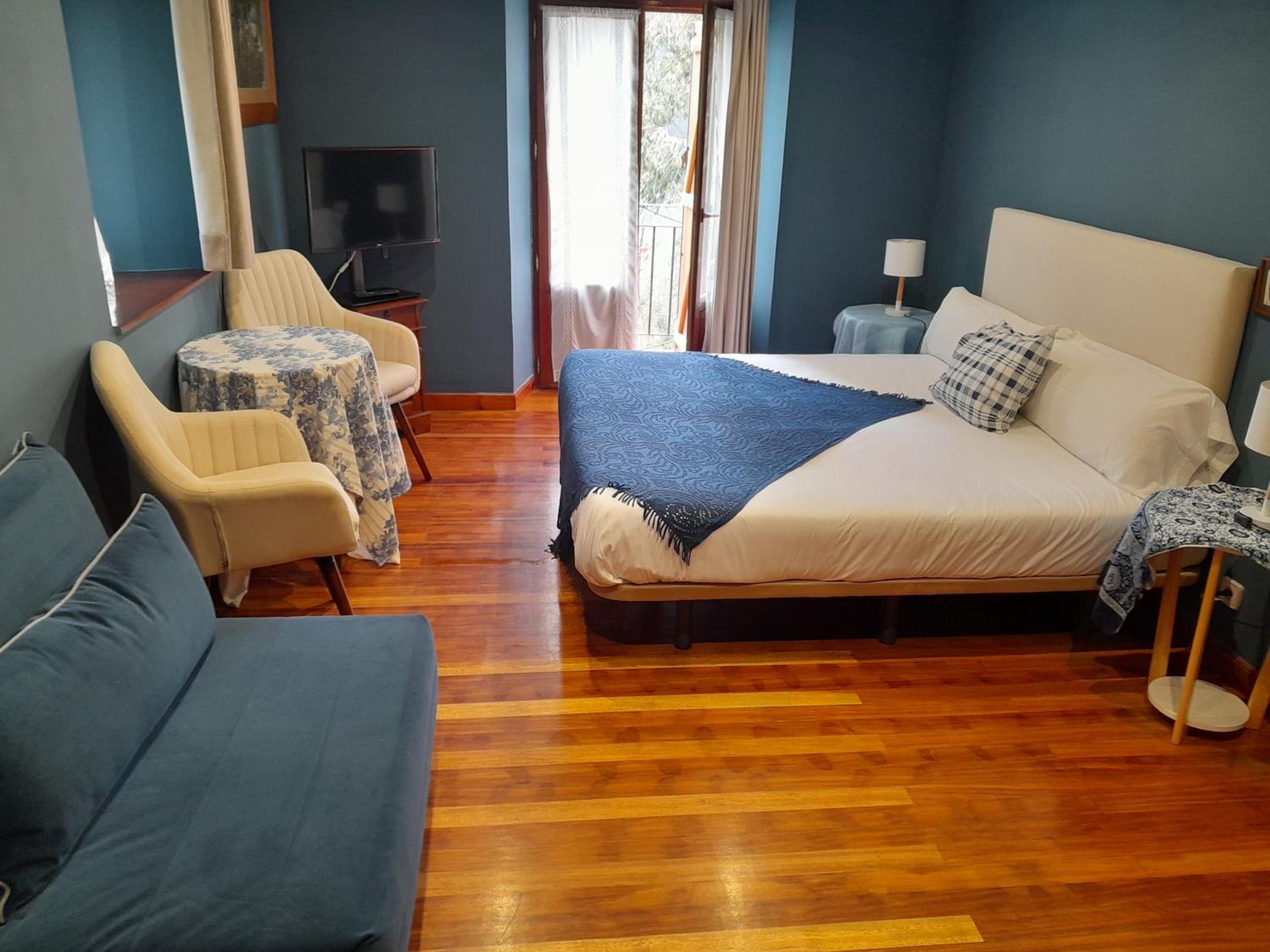 Casa de Seis Habitaciones