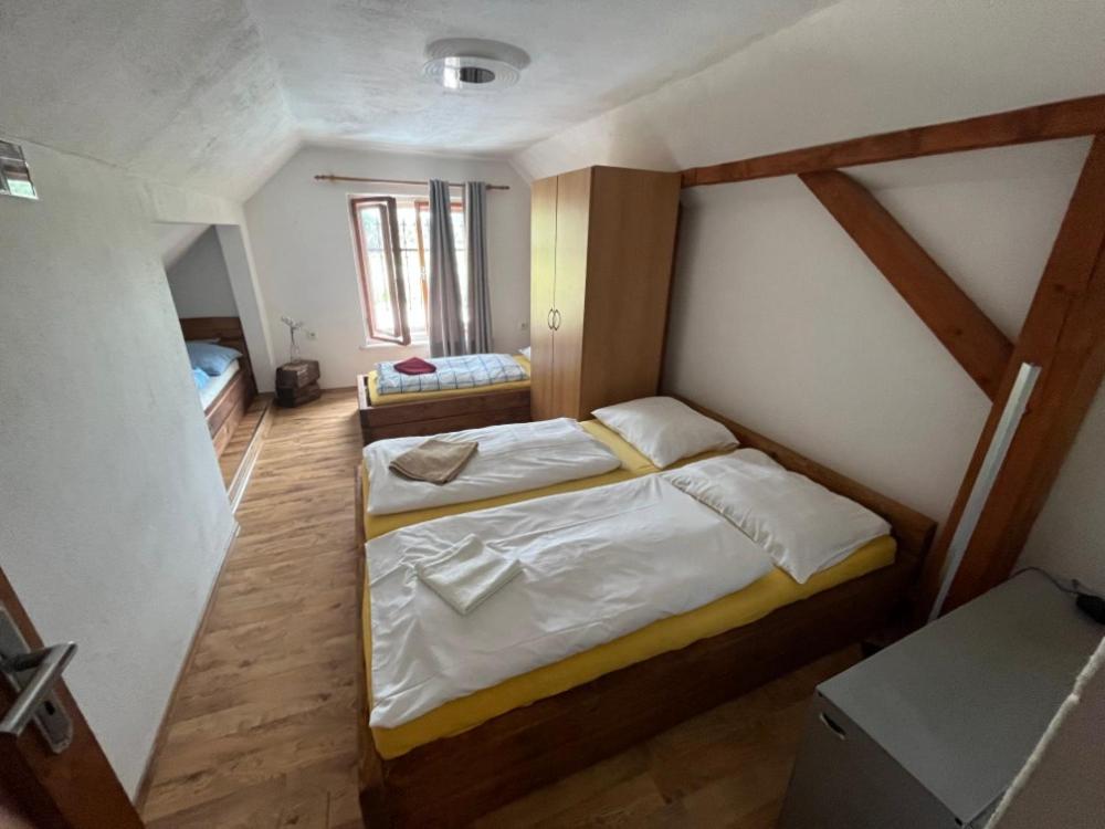 Five-Bedroom Chalet photo 3