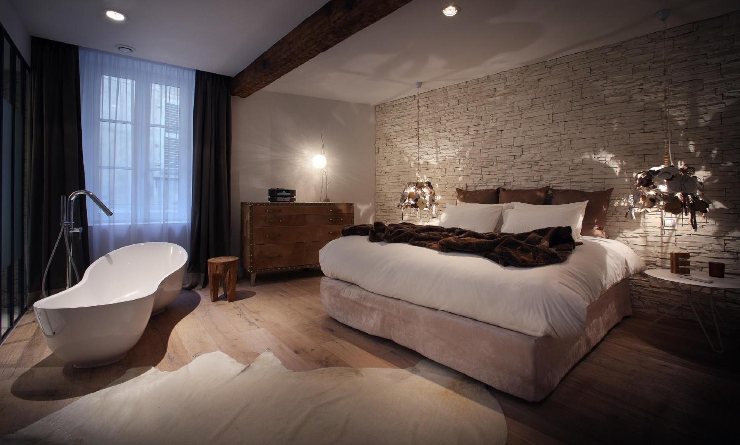 Large Family Suite