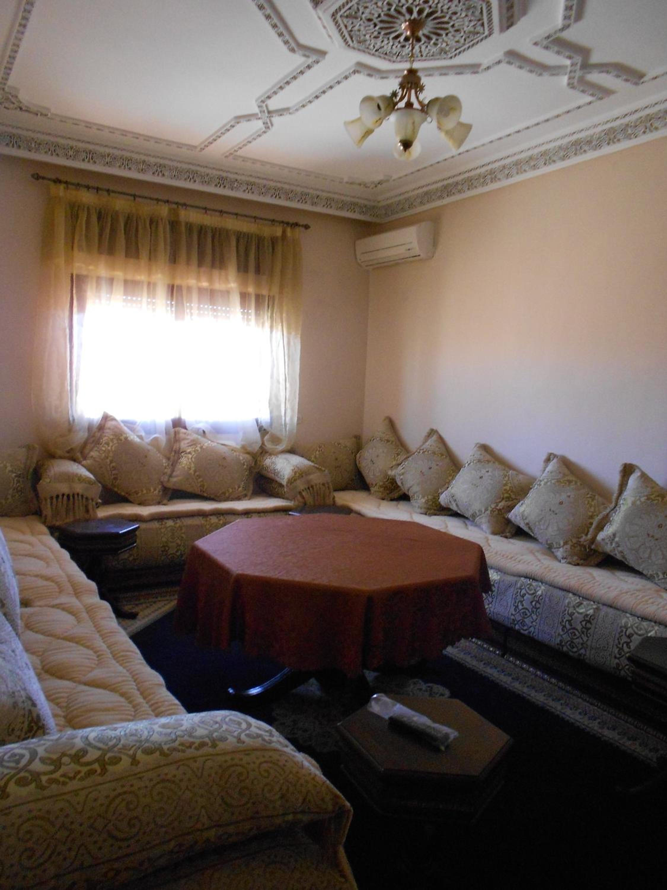 Two-Bedroom Apartment - Photo 2