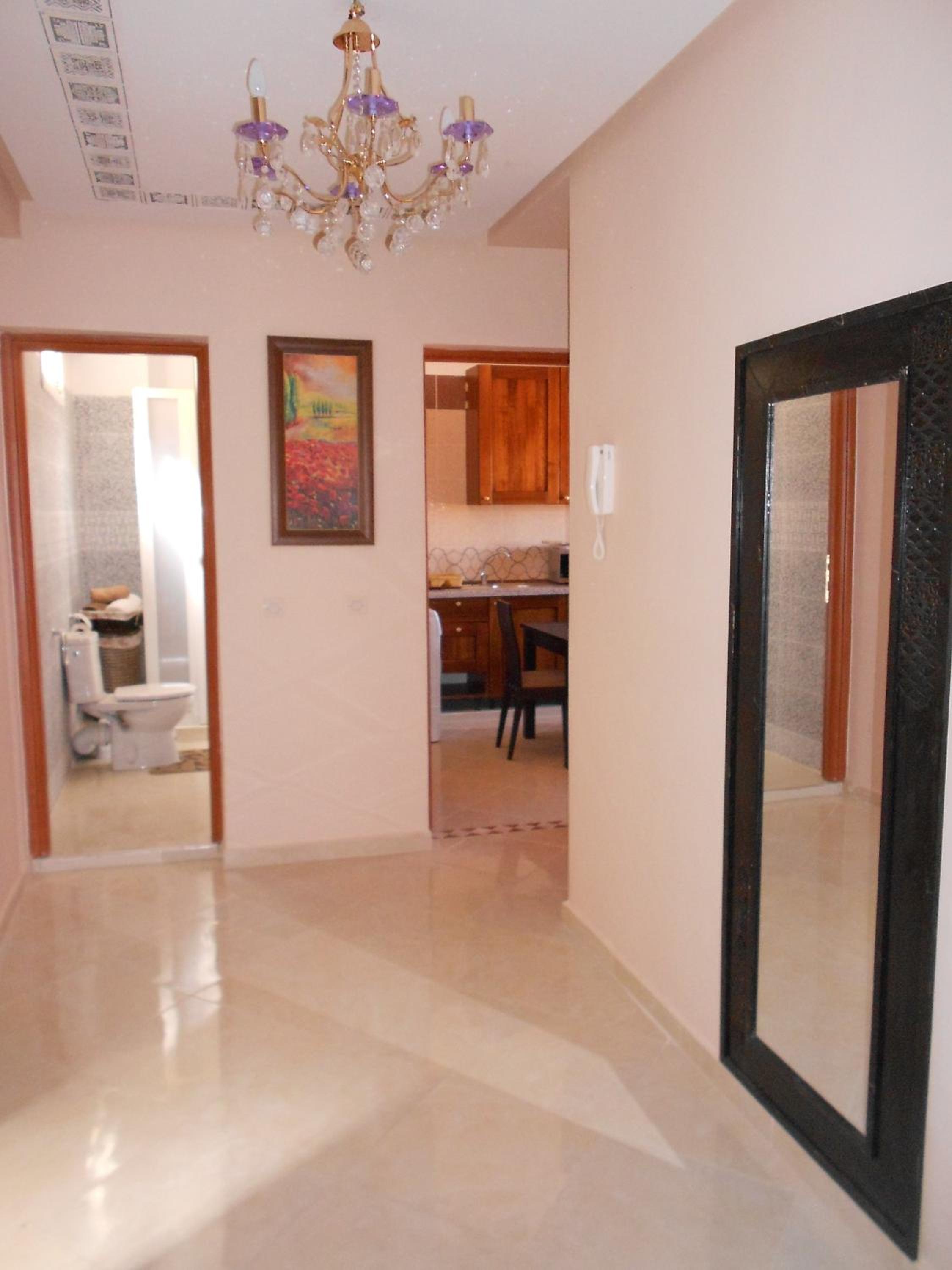 Two-Bedroom Apartment - Photo 5