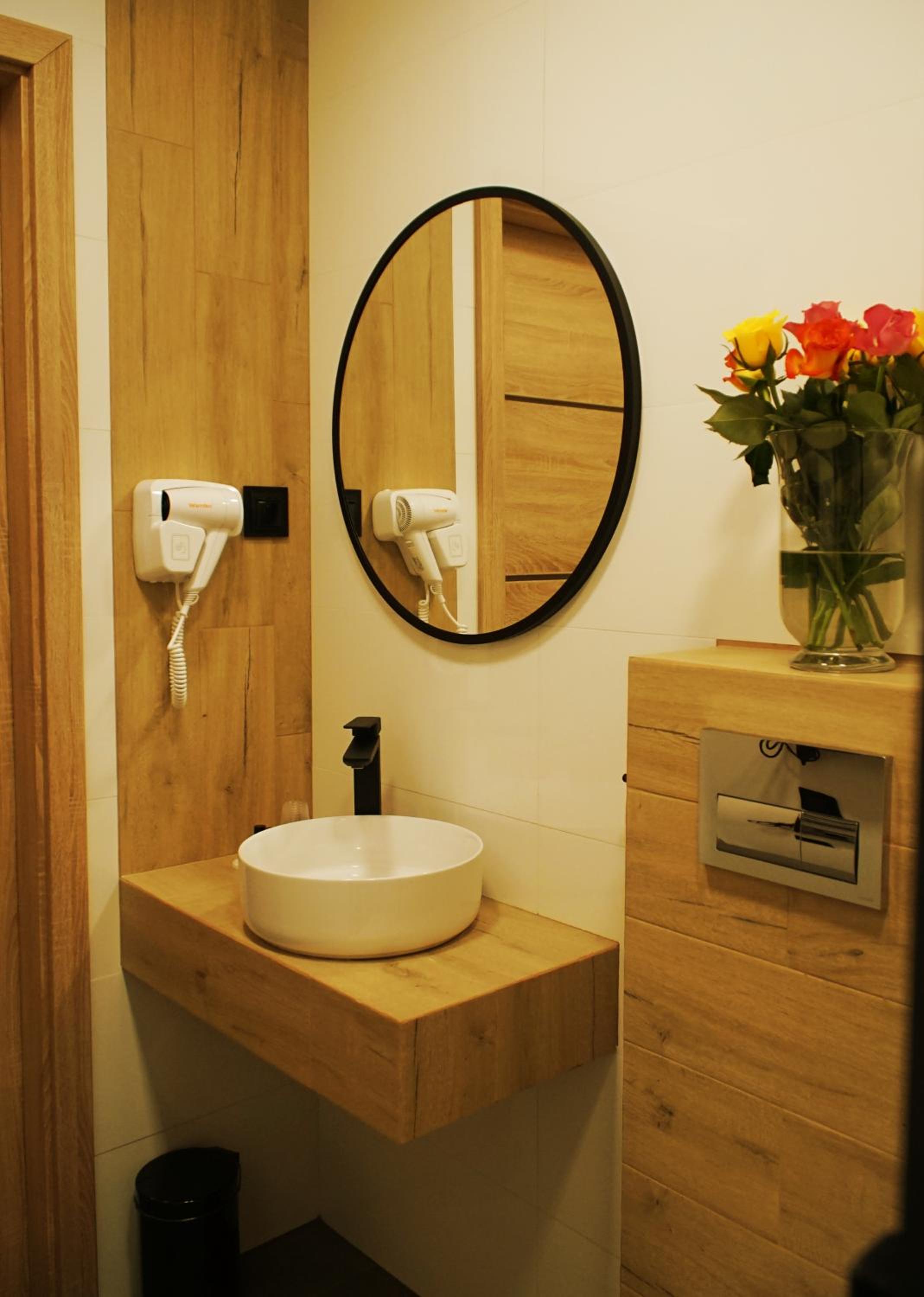 Deluxe Twin Room photo 2