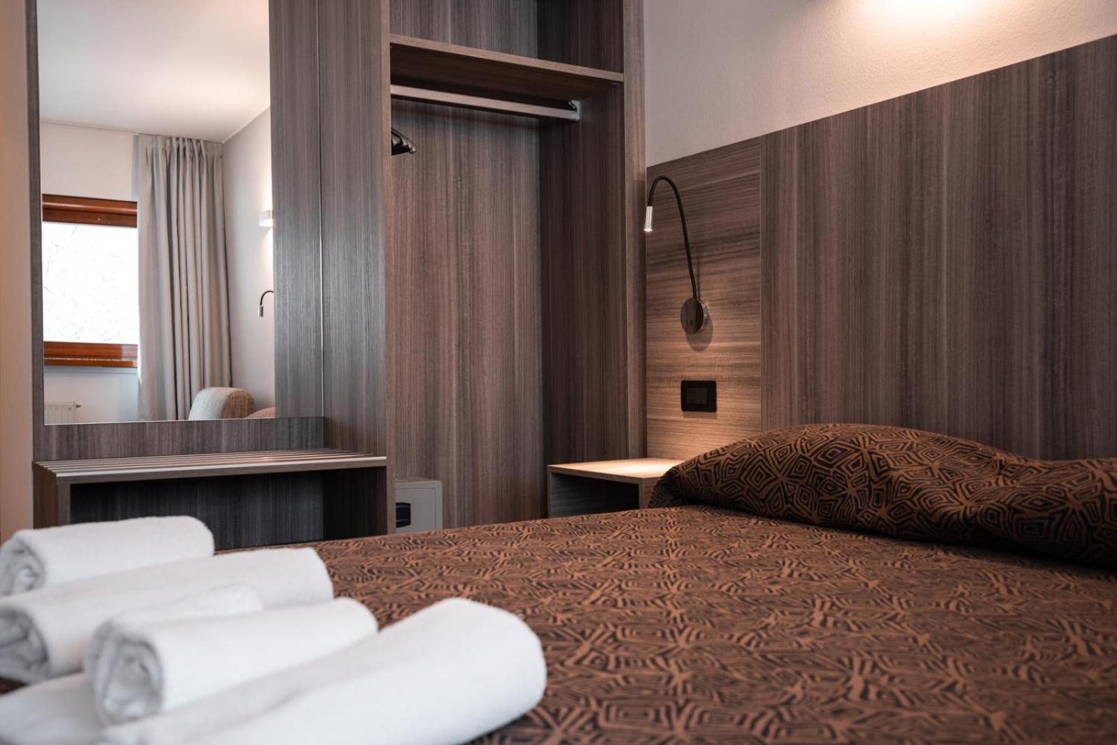 Superior Triple Room - Photo 4