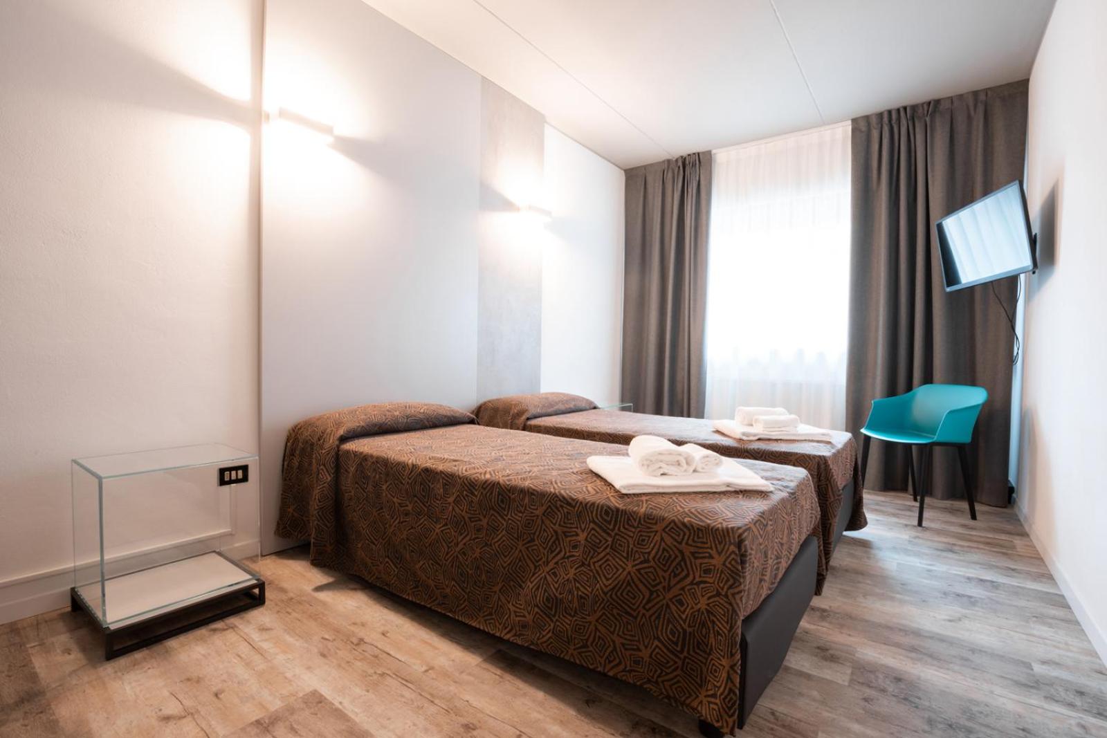 Superior Double or Twin Room - Photo 4