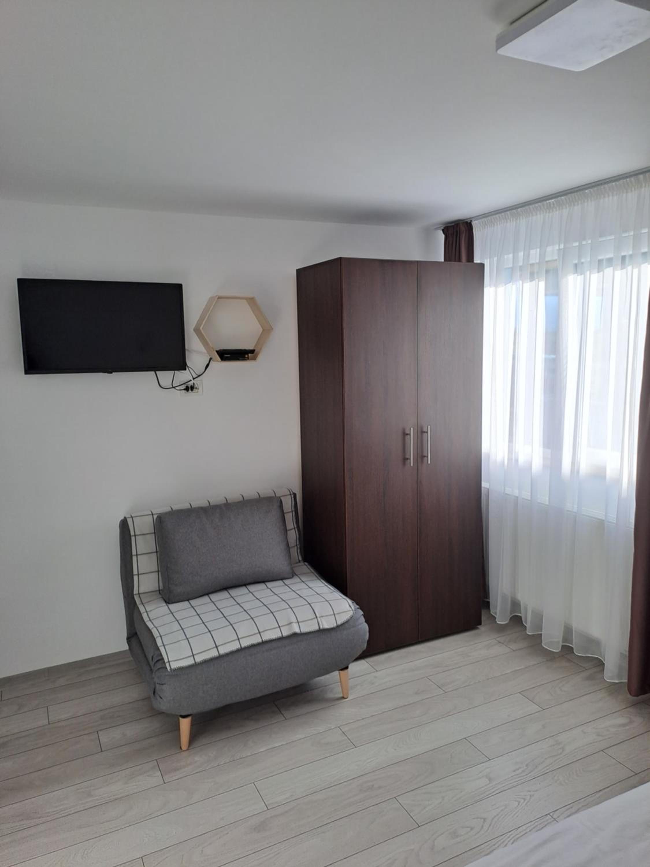 Double Room with Private Bathroom photo 3