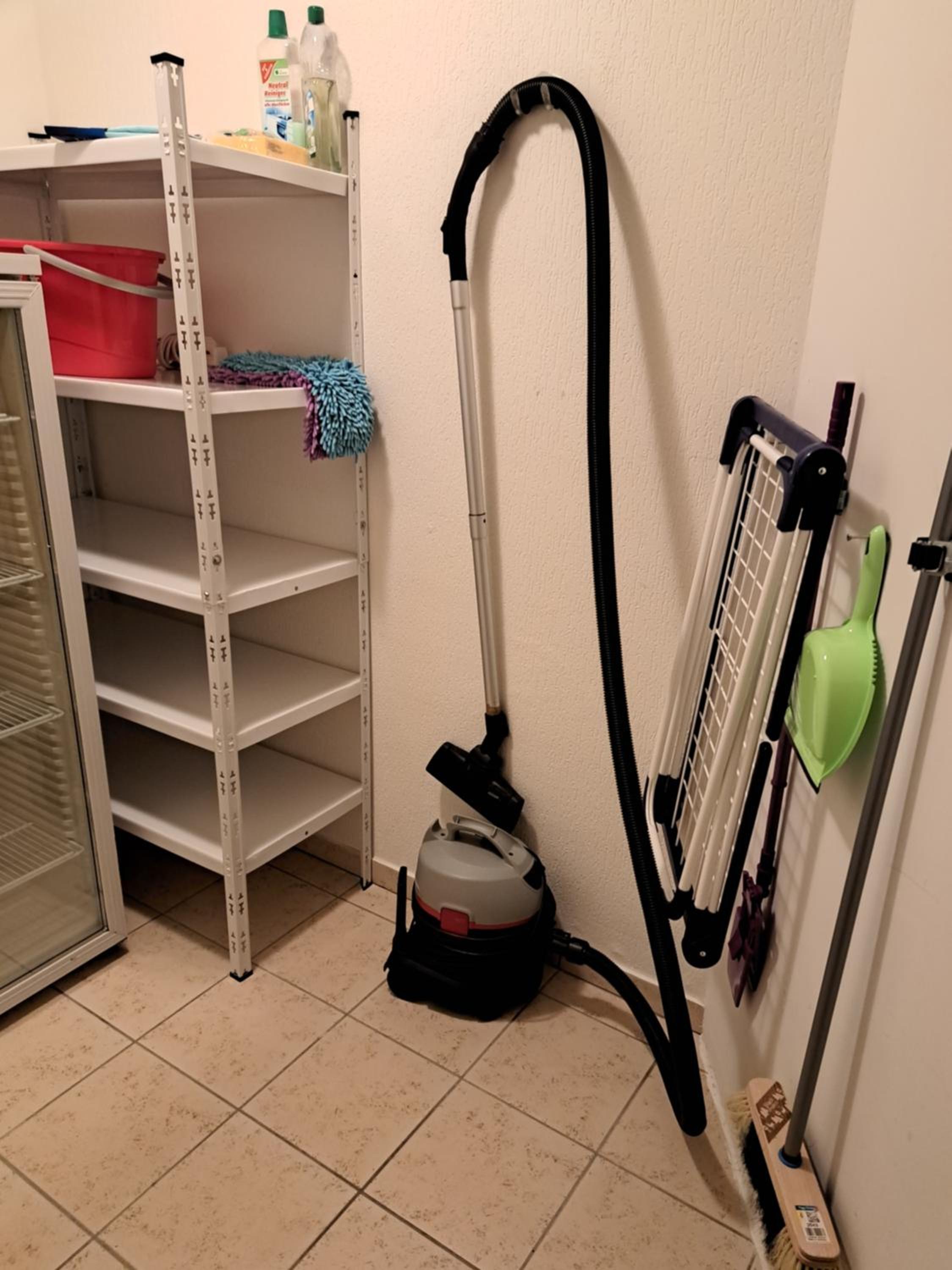 Apartment 7 photo 2